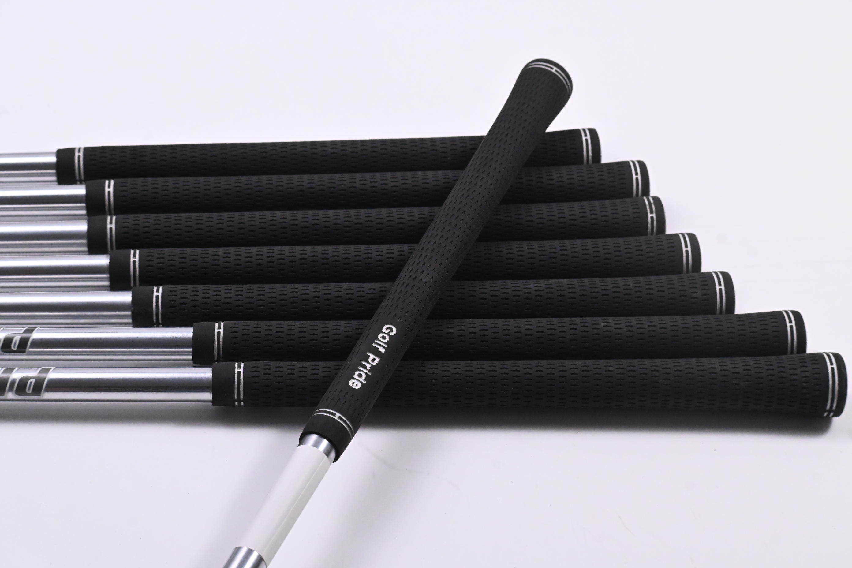 Cobra King Tour 2020 Irons / 4-PW+GW / Stiff Flex Project X LS 120 Shafts