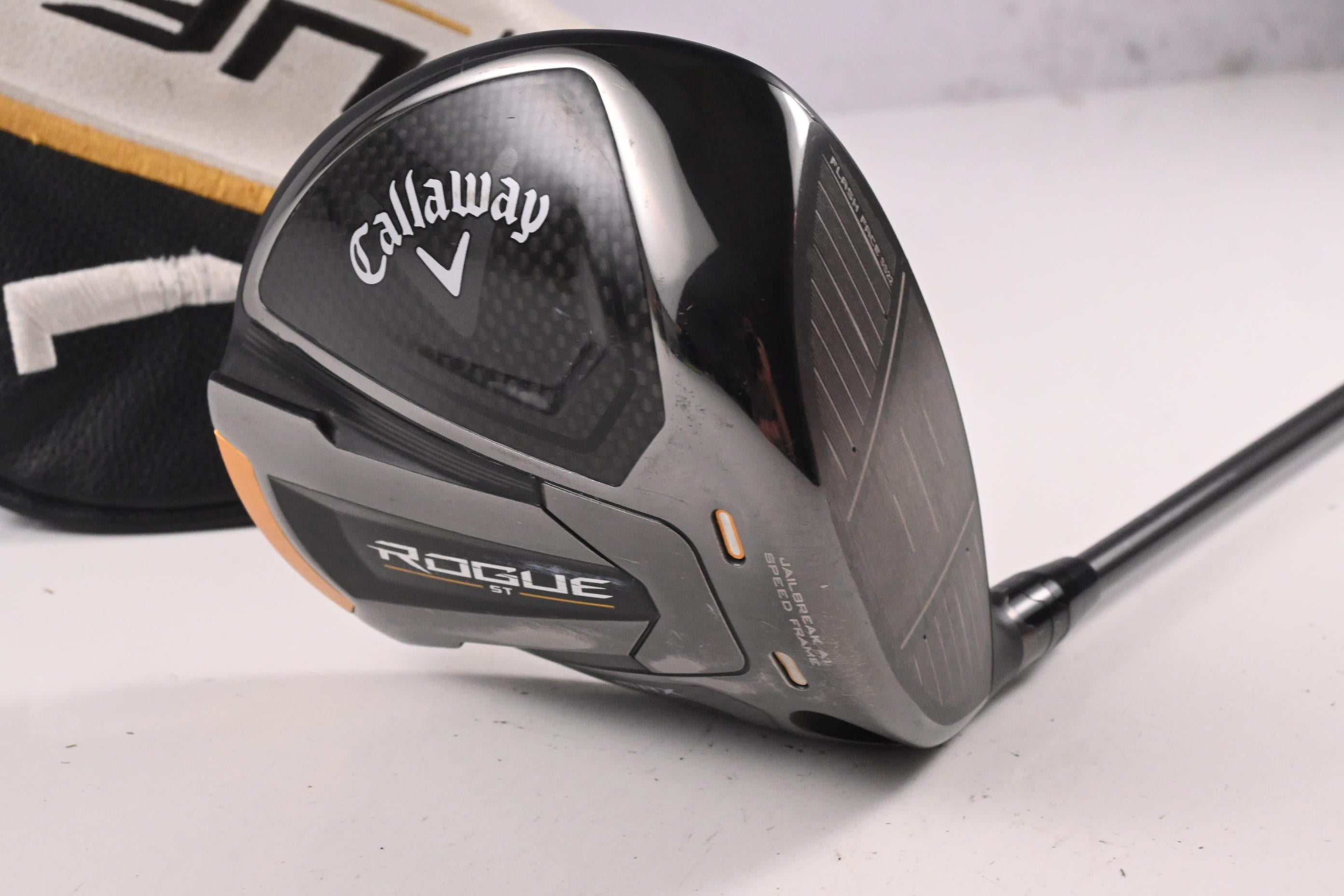 Callaway Rogue ST MAX Driver / 9 Degree / Regular Flex Evenflow Riptide 50 Shaft