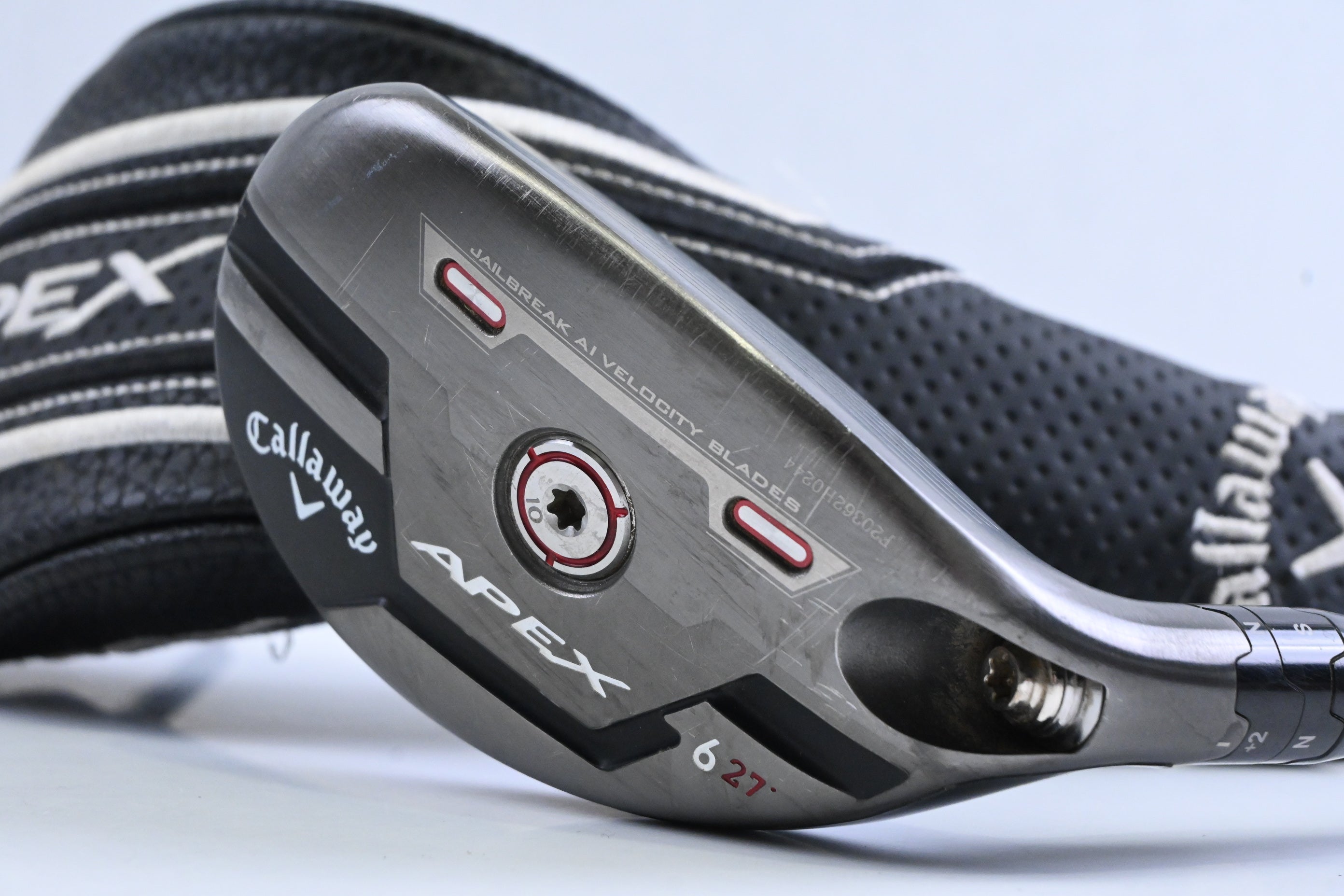 Callaway Apex 21 #6 Hybrid / 27 Degree / Regular Flex UST Recoil Dart 75 Shaft