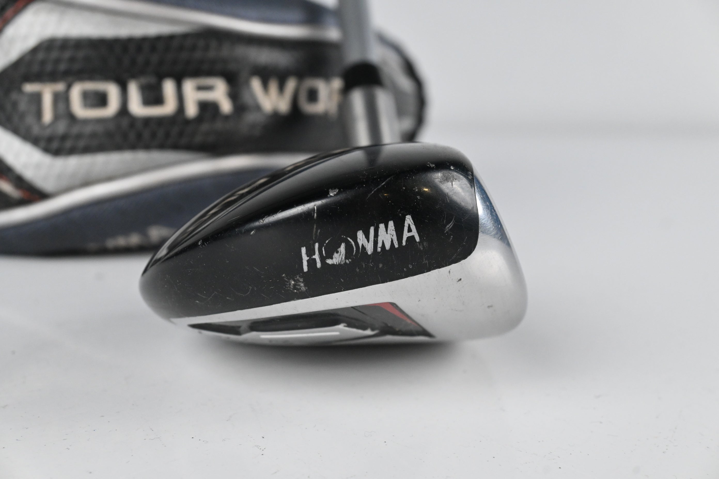 Honma TW737 UT #5 Hybrid / 25 Degree / Regular Flex Honma Vizard 60 Shaft