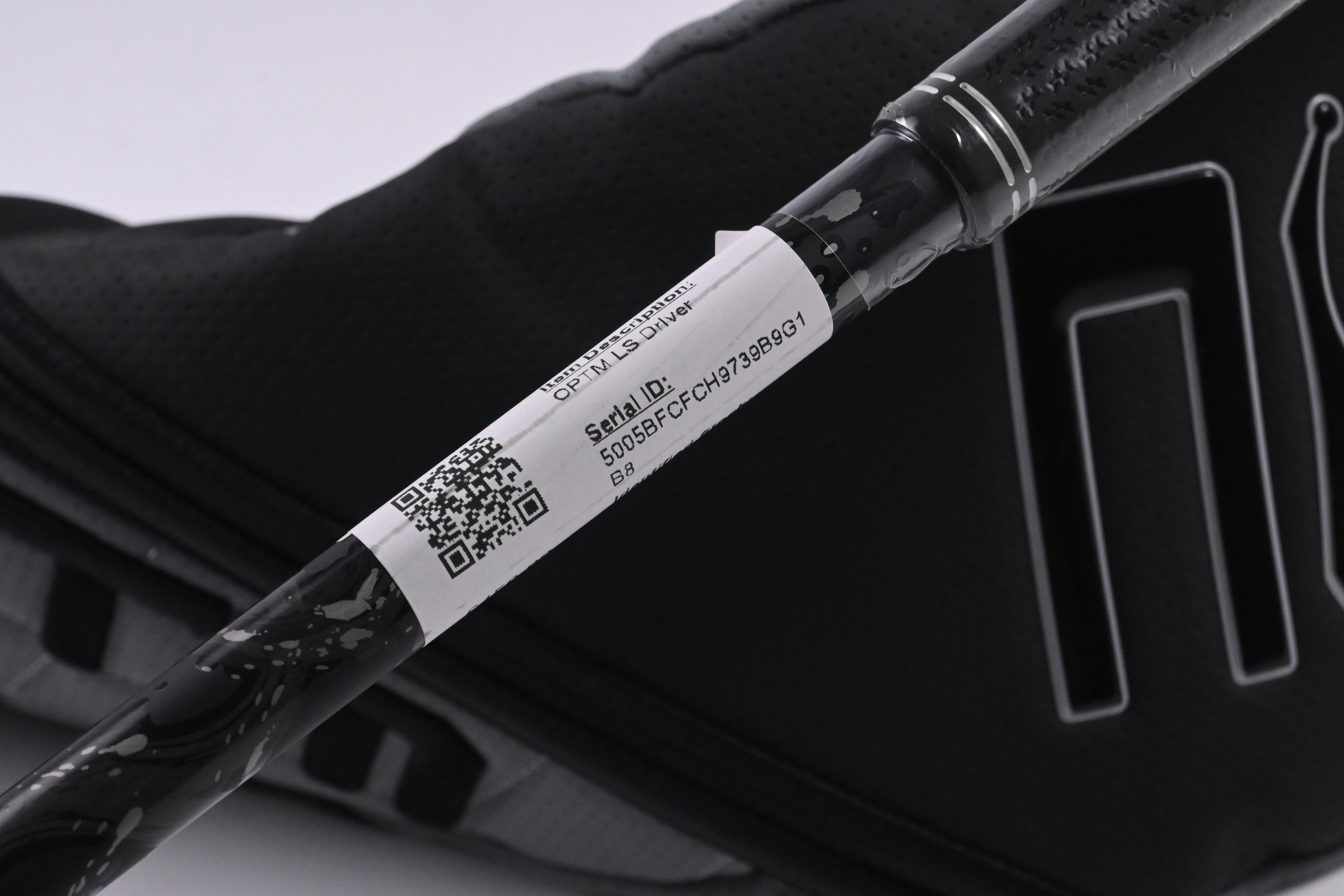 Cobra OPTM LS Driver / 9 Degree / X-Flex Kai'Li Dark Waves White 60 Shaft