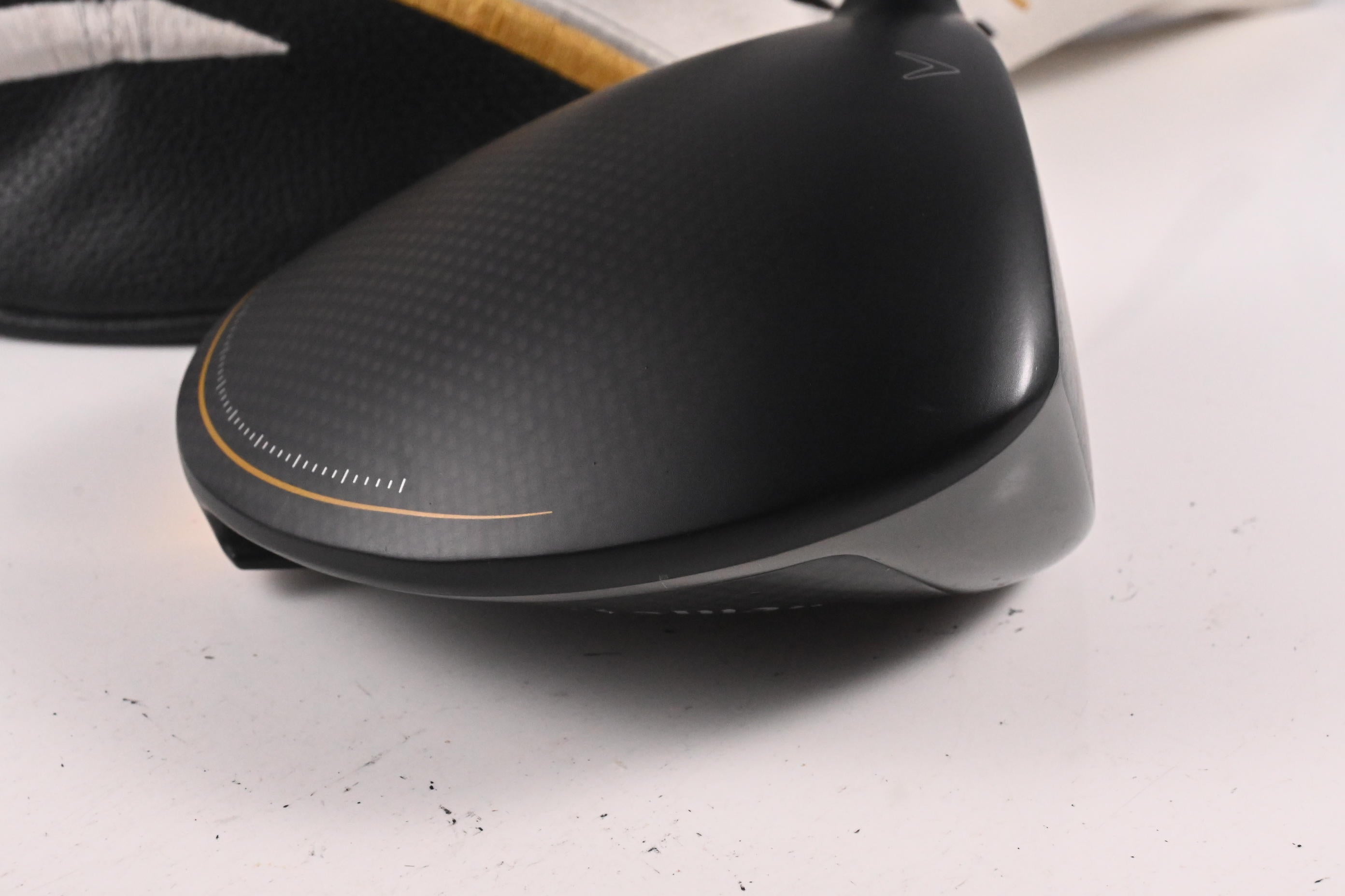 Callaway Rogue ST MAX Driver / 9 Degree / Regular Flex Evenflow Riptide 50 Shaft