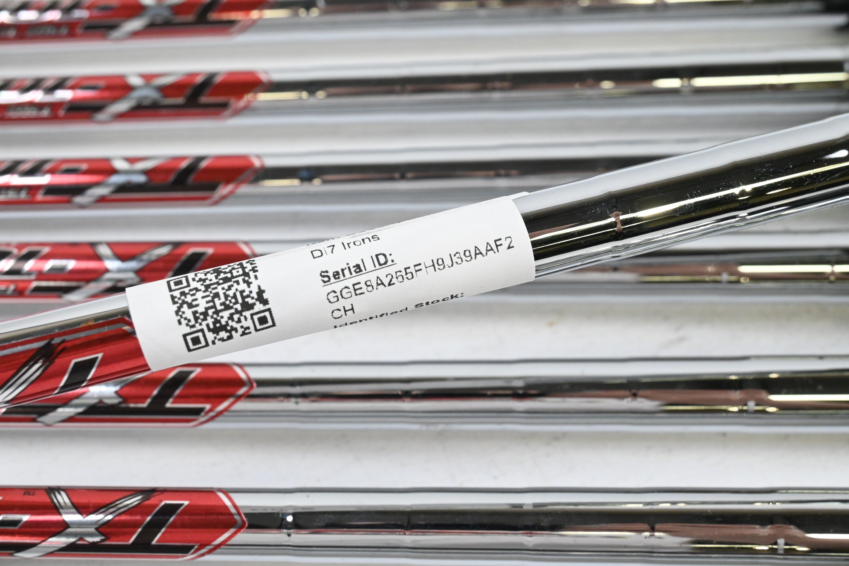 Wilson Di7 Irons / 4-PW+SW / Uniflex TX-105 FS Shafts