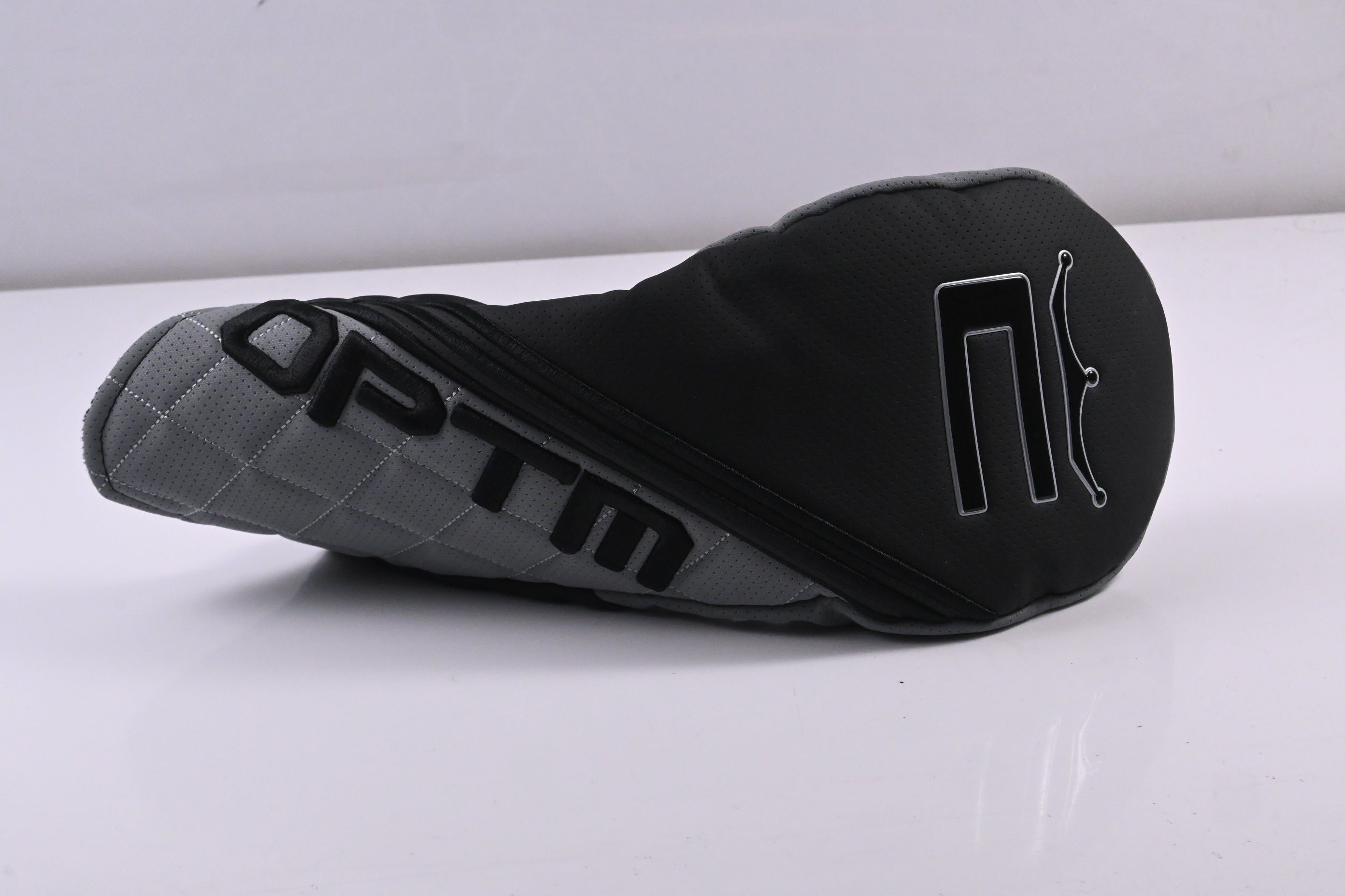 Cobra OPTM LS Driver / 9 Degree / X-Flex Kai'Li Dark Waves White 60 Shaft