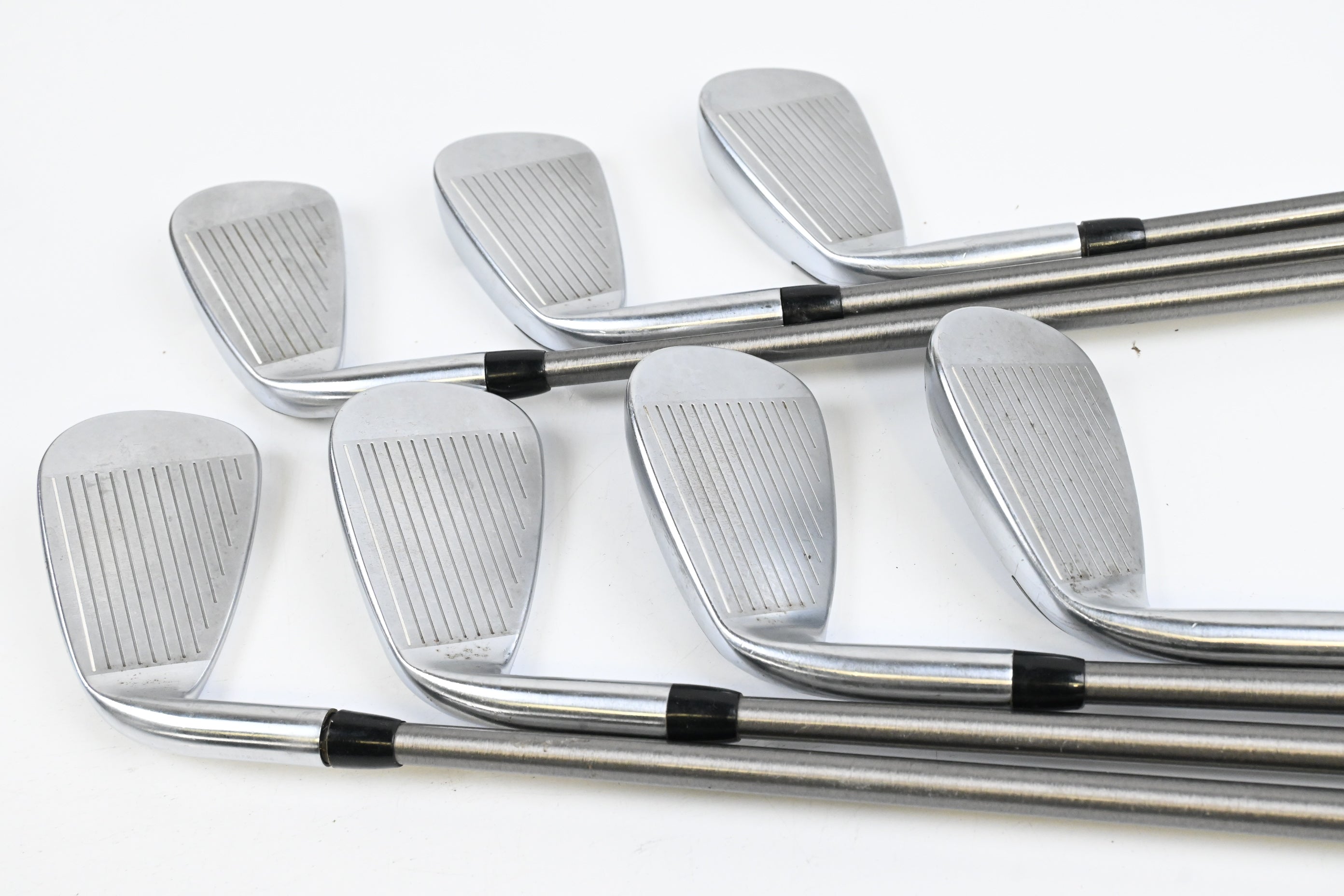 PXG 0311 XP Gen5 Irons / 5-PW-GW / Regular Flex Aerotech Steelfiber i80 Shafts