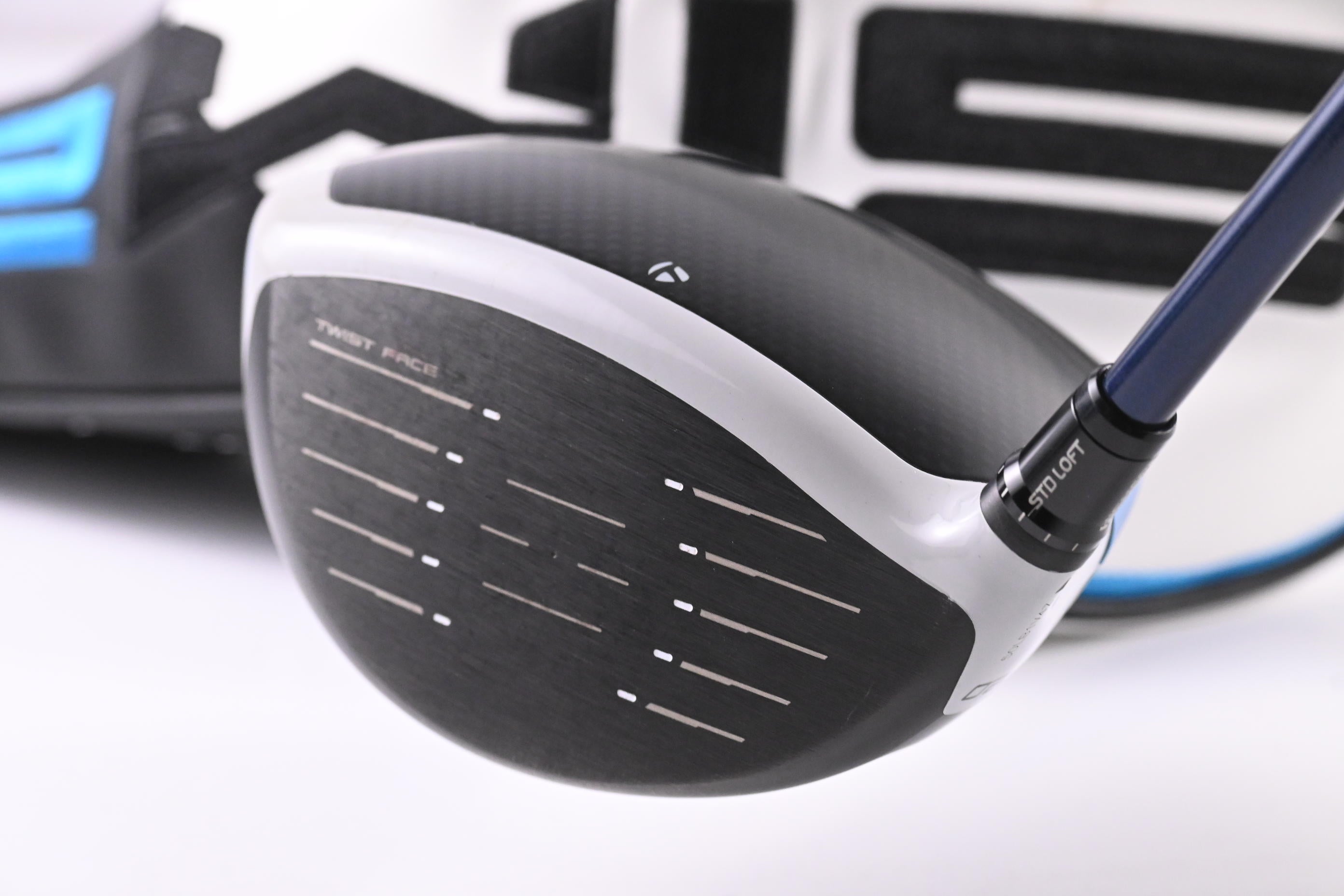 Taylormade SIM2 Max Driver / 12 Degree / Regular Flex Ventus Blue 5 Shaft