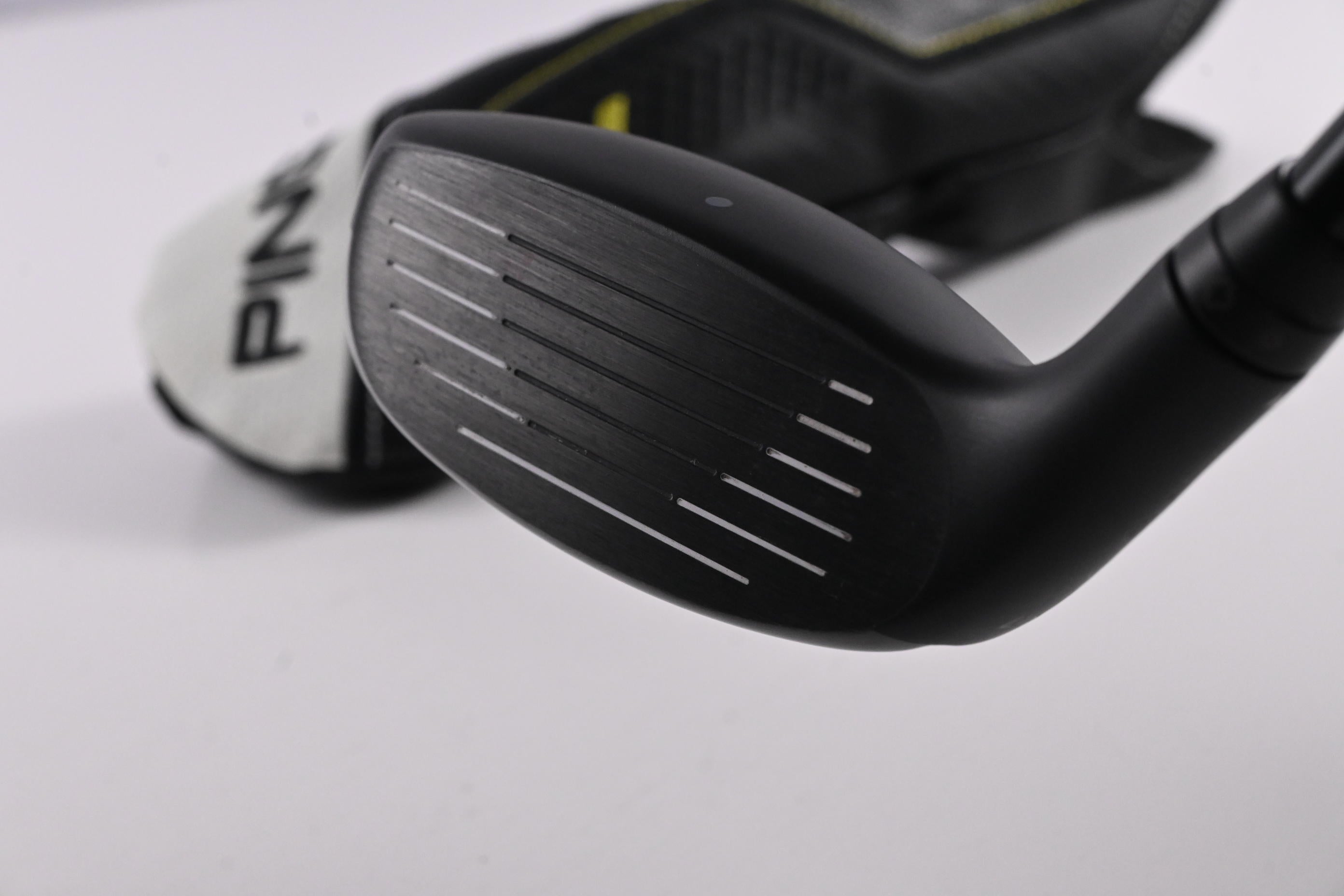 Ping G430 #2 Hybrid / 17 Degree / Stiff Flex HZRDUS Smoke Red RDX 80 Shaft