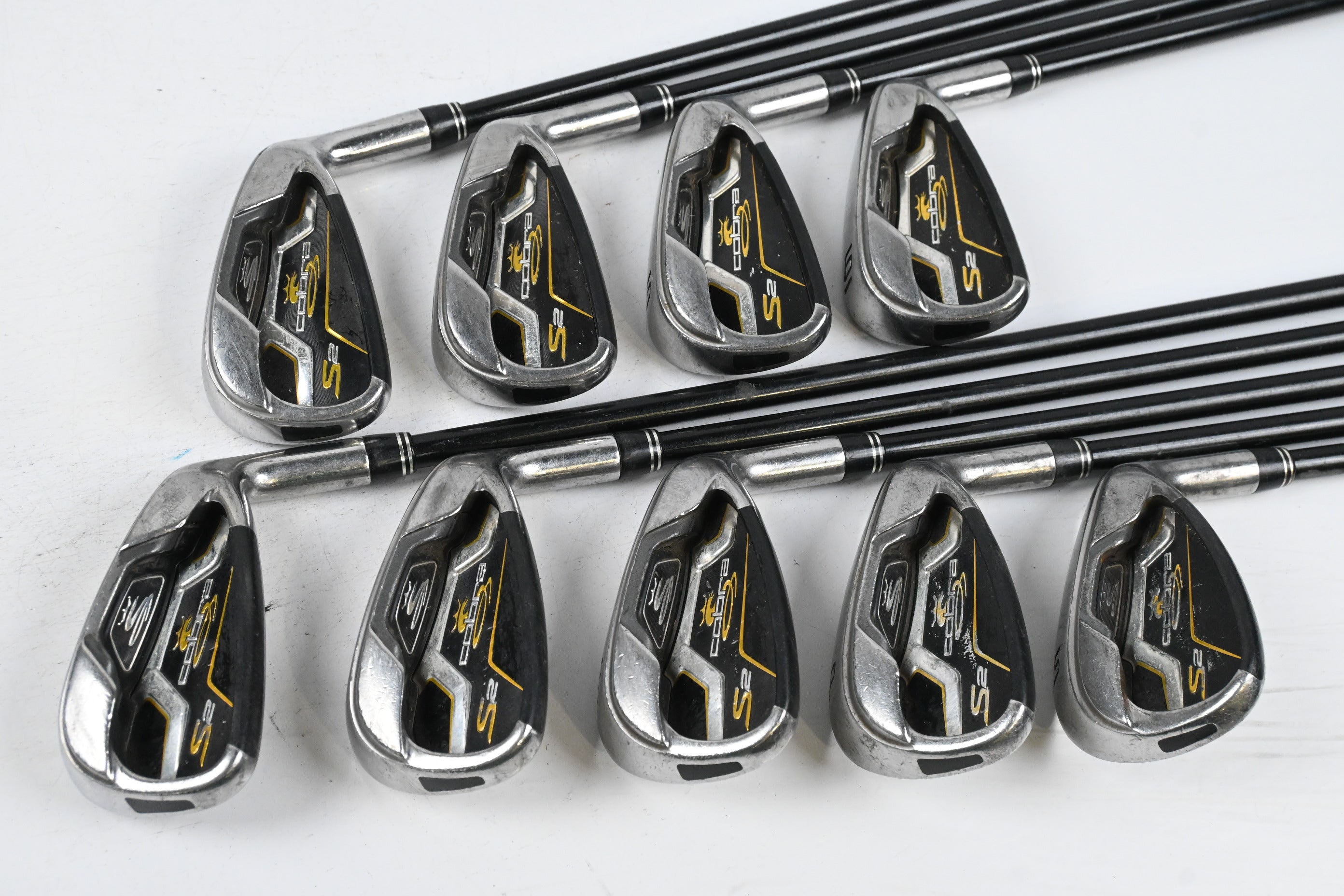 Cobra S2 Irons / 3-PW+SW / Regular Flex Aldila DVS 65 Shafts