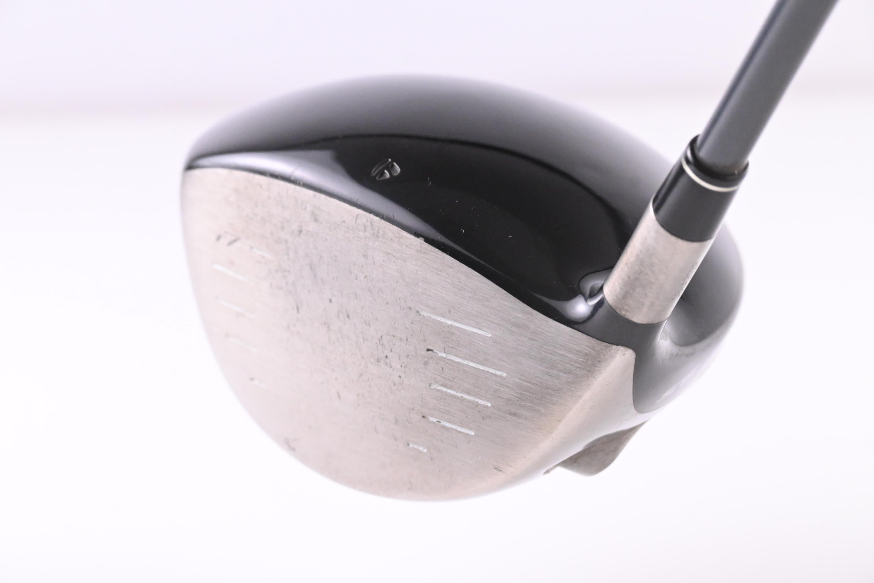 Taylormade R7 425 Driver / 9.5 Degree / Stiff Flex Fujikura REAX 65 Shaft