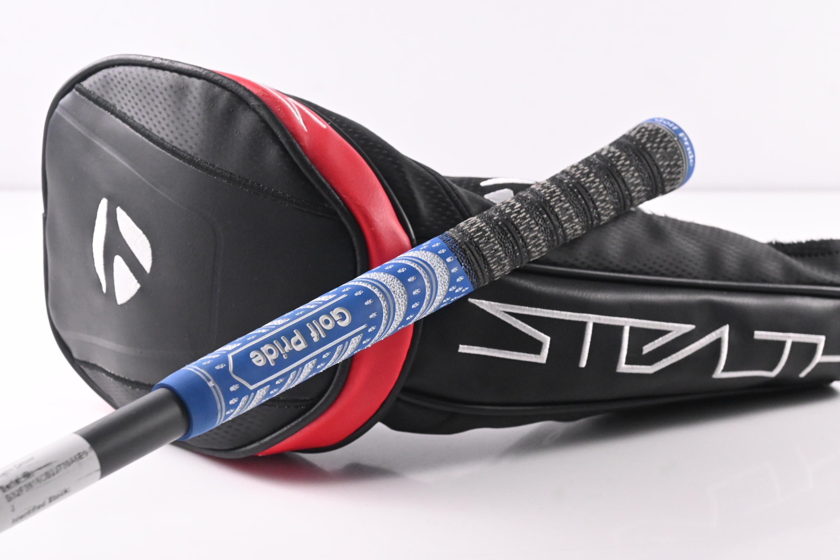 Taylormade Stealth Driver / 9 degree / Stiff Flex Hzrdus Smoke Green 70 Shaft