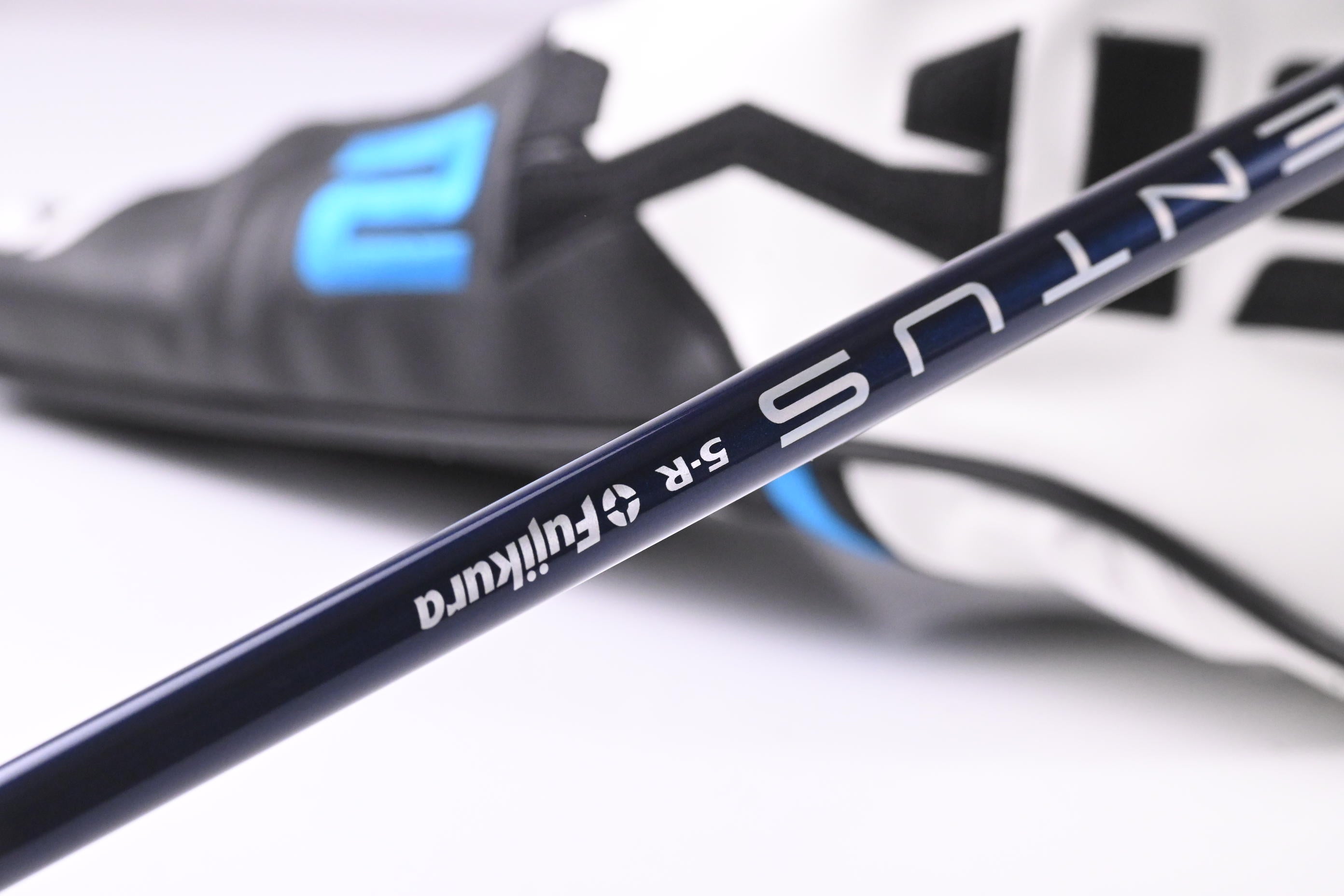 Taylormade SIM2 Max Driver / 12 Degree / Regular Flex Ventus Blue 5 Shaft