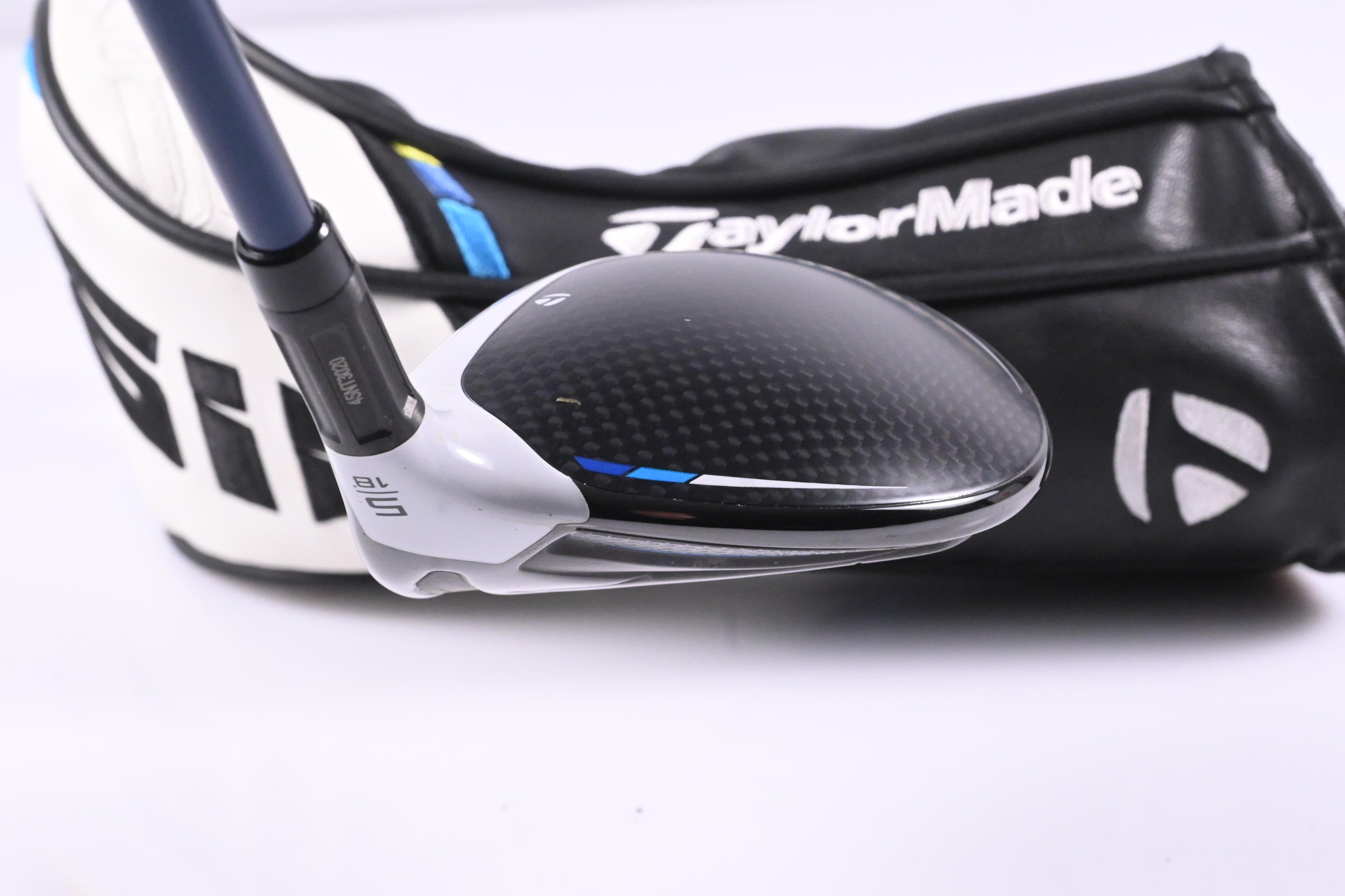 Taylormade SIM2 Max #5 Wood / 18 Degree / Regular Flex Fujikura Ventus Blue 5