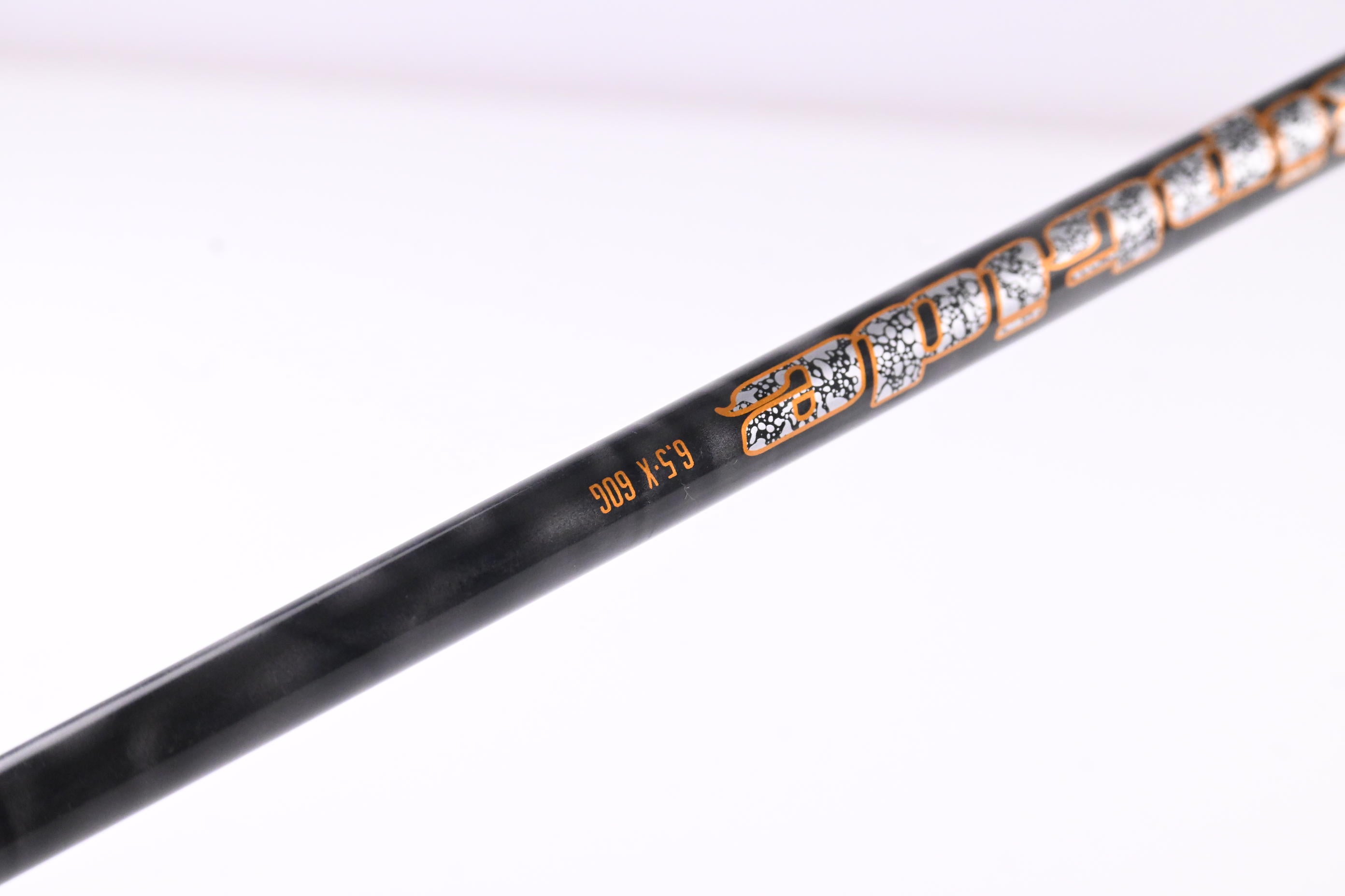 Left Hand Taylormade Qi35 Driver / 10.5 Degree / X-Flex EvenFlow Riptide 60