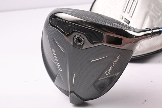 Taylormade Qi35 Driver / 10.5 Degree / Regular Flex EvenFlow Riptide CB 50 Shaft
