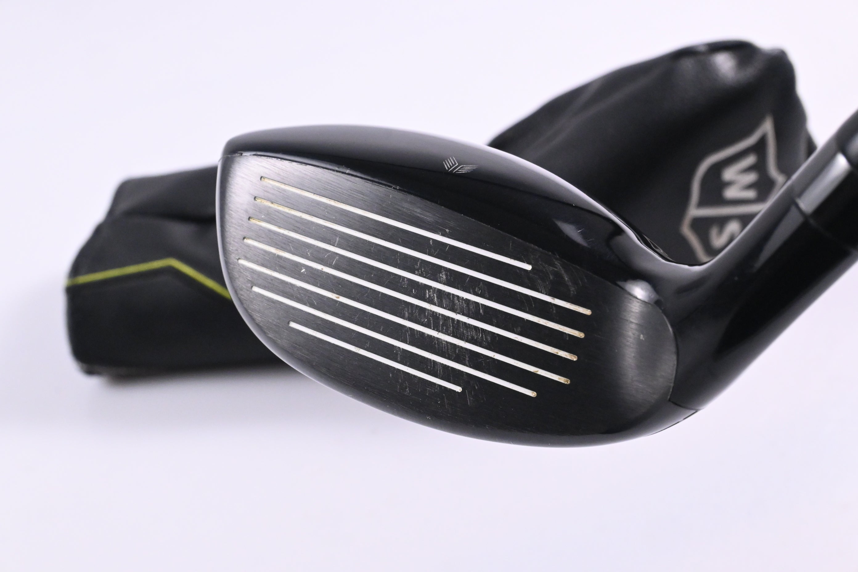 Wilson Staff Launch Pad 2022 #4 Hybrid / 22.5 Degree / Regular Flex EvenFlow 65