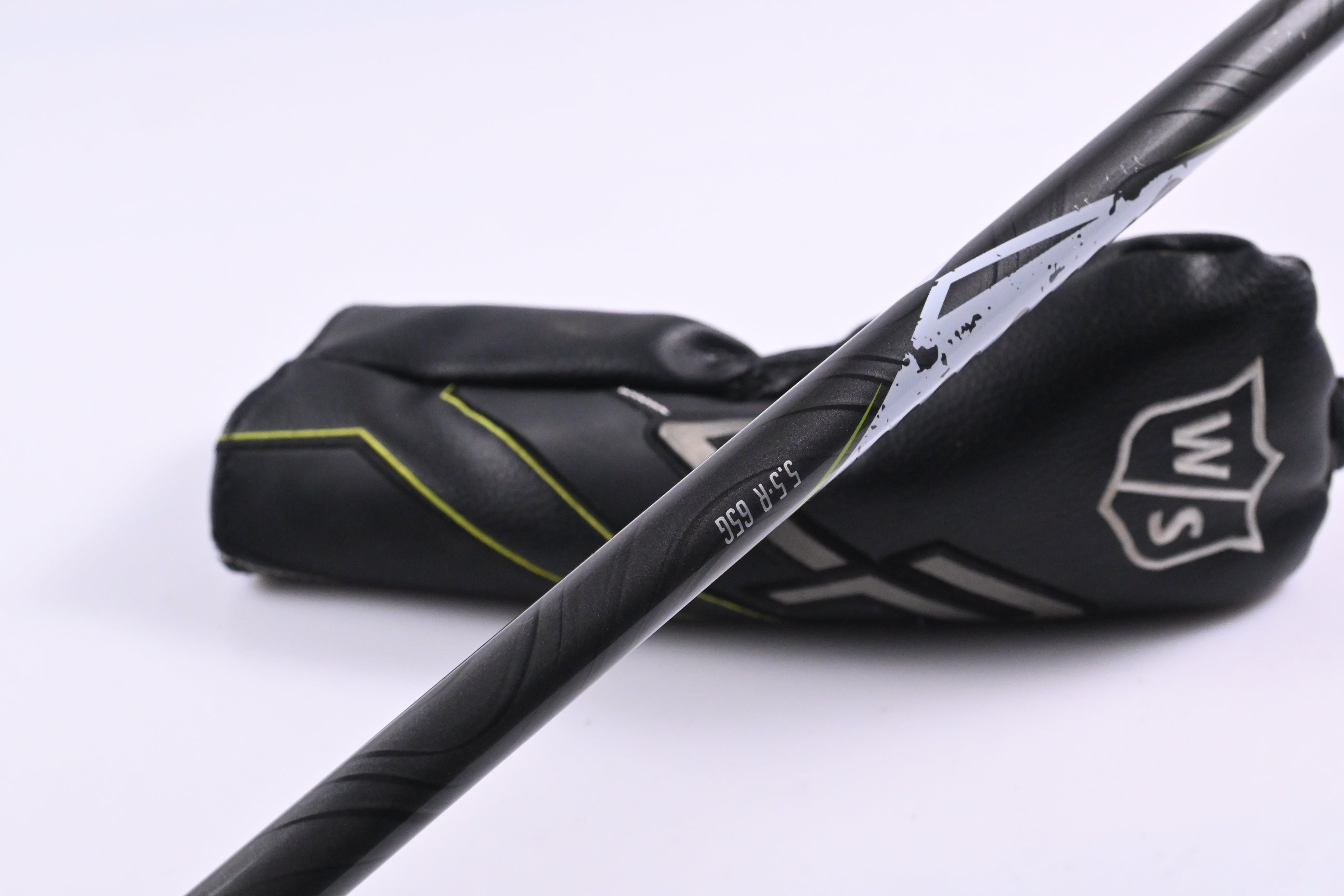 Wilson Staff Launch Pad 2022 #4 Hybrid / 22.5 Degree / Regular Flex EvenFlow 65