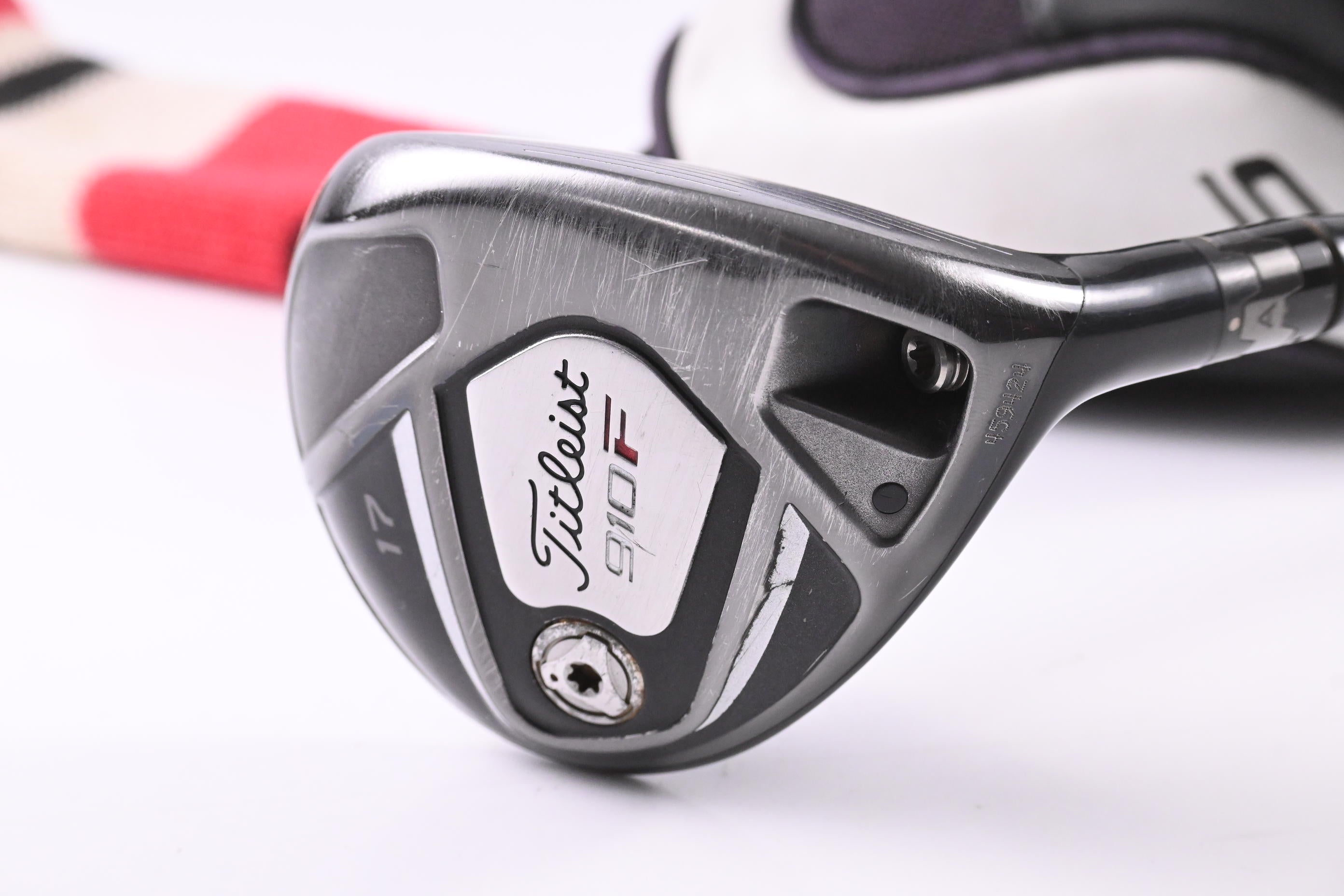 Titleist 915 F #4 Wood / 17 Degree / Regular Flex Diamana Kai'Li 75 Shaft