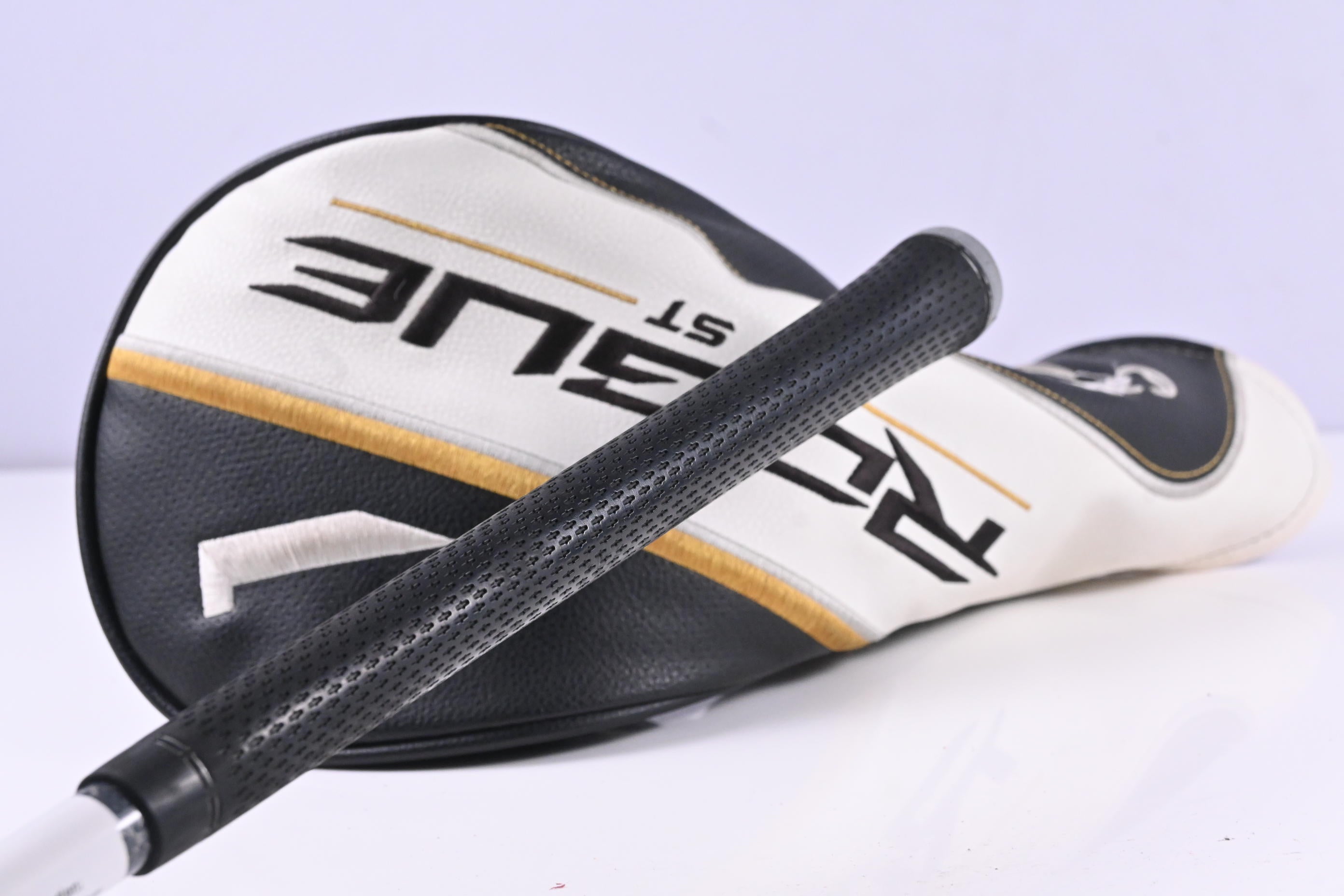 Callaway Rogue ST MAX Driver / 9 Degree / Stiff Flex Tensei AV White 65 Shaft