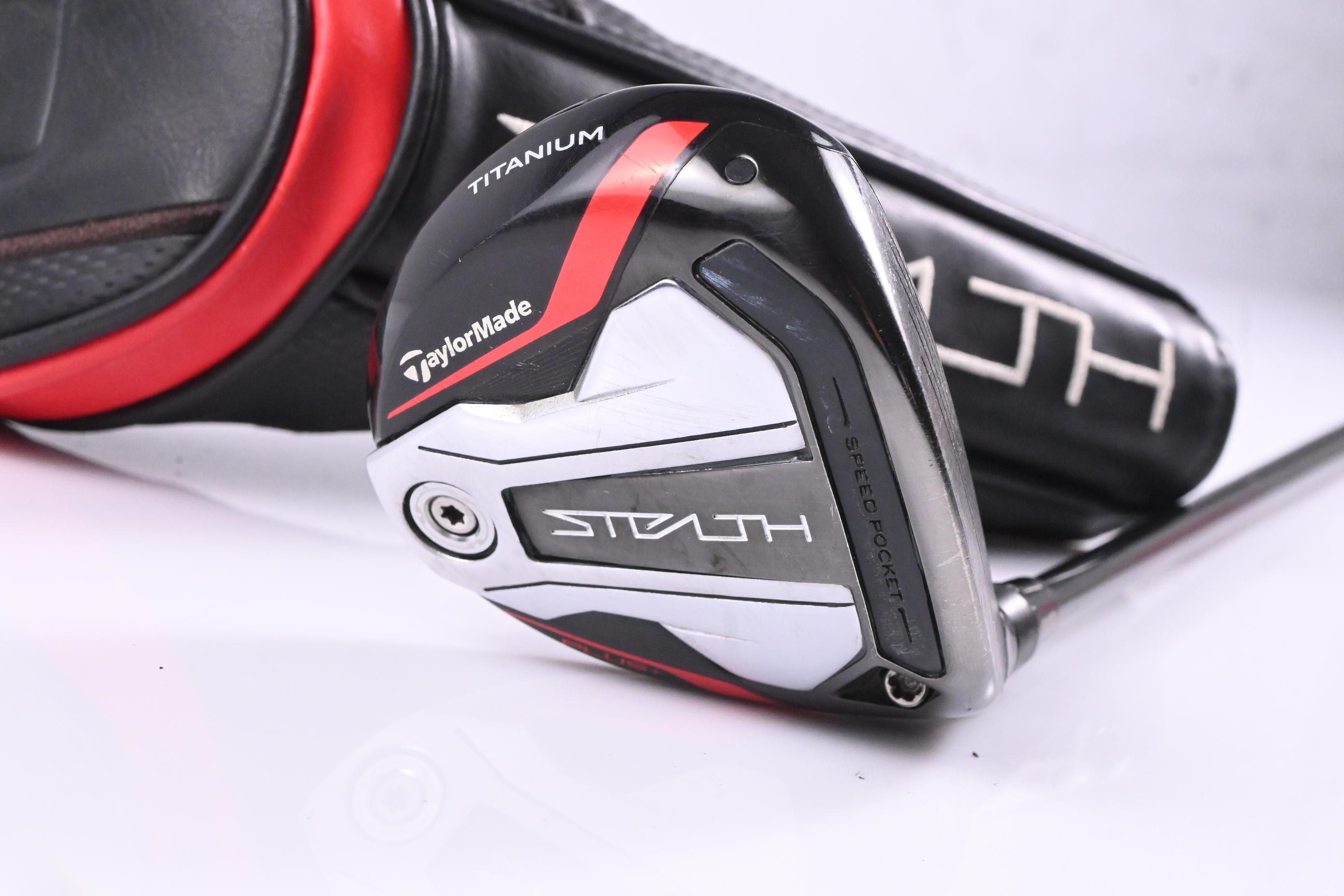 Taylormade Stealth Plus #5 Wood / 18 Degree / Stiff Flex HZRDUS Smoke RDX Red 75