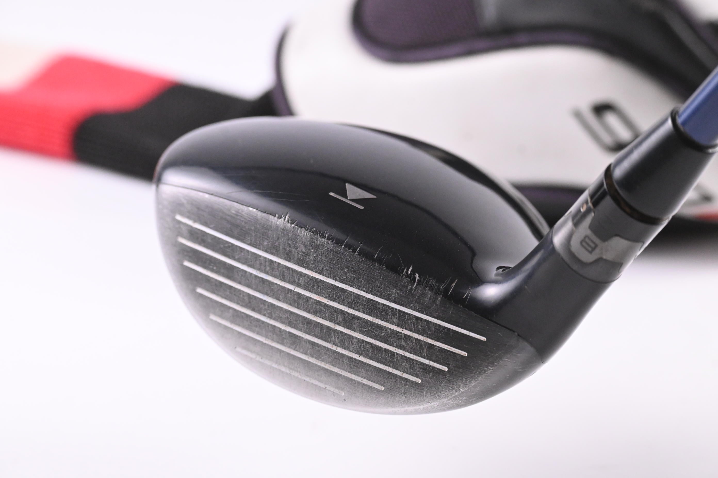 Titleist 915 F #4 Wood / 17 Degree / Regular Flex Diamana Kai'Li 75 Shaft