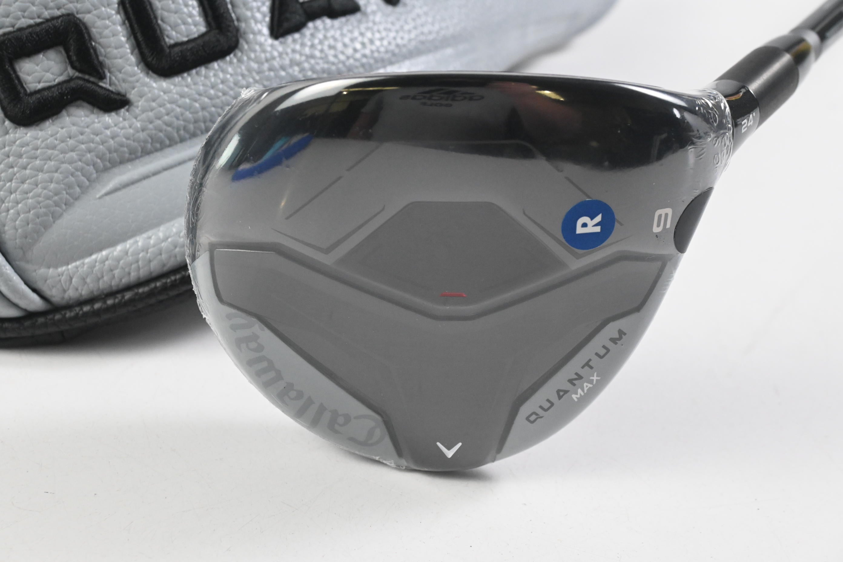 Callaway Quantum Max #9 Wood / 24 Degree / Regular Flex Denali Frost Silver 60