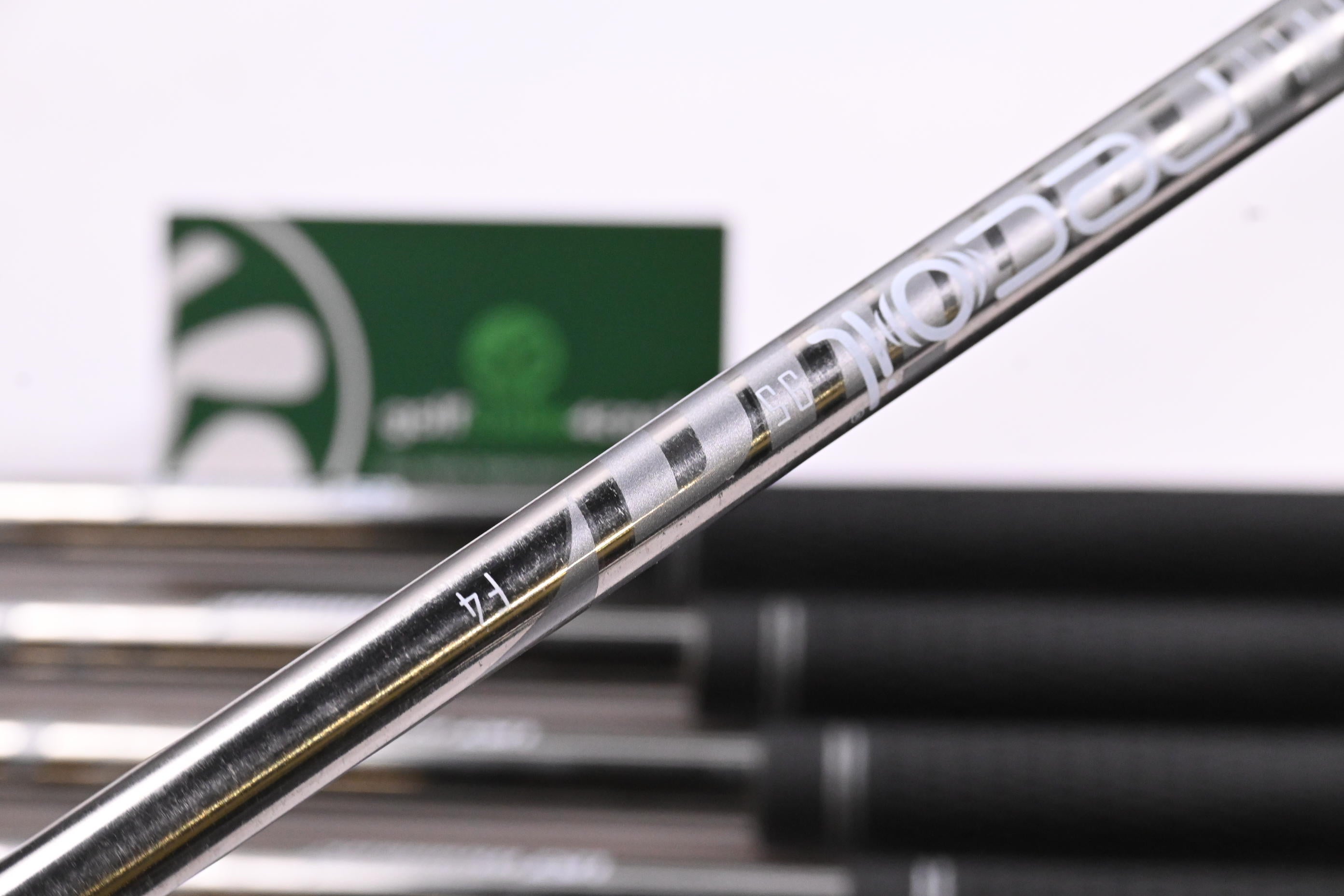 Mizuno Pro 225 Irons / 4-PW / Stiff Flex UST Recoil 95 Shafts
