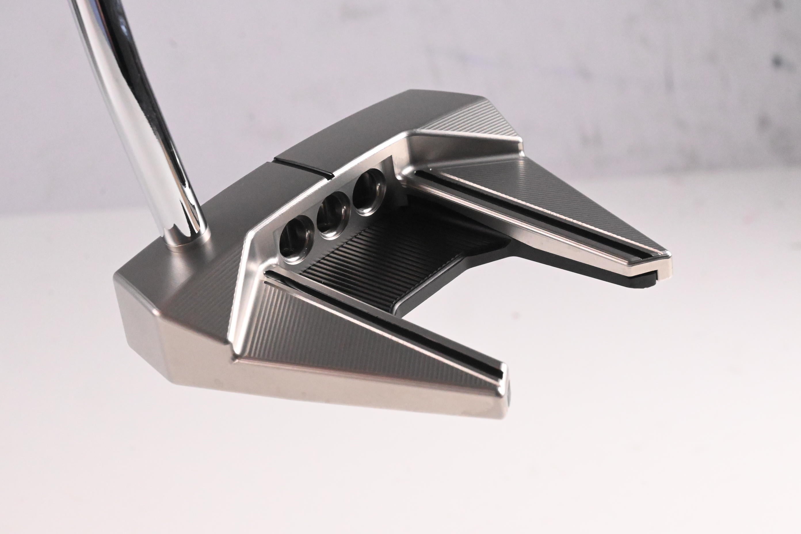 Scotty Cameron 2026 Phantom 7 Putter / 34 Inch