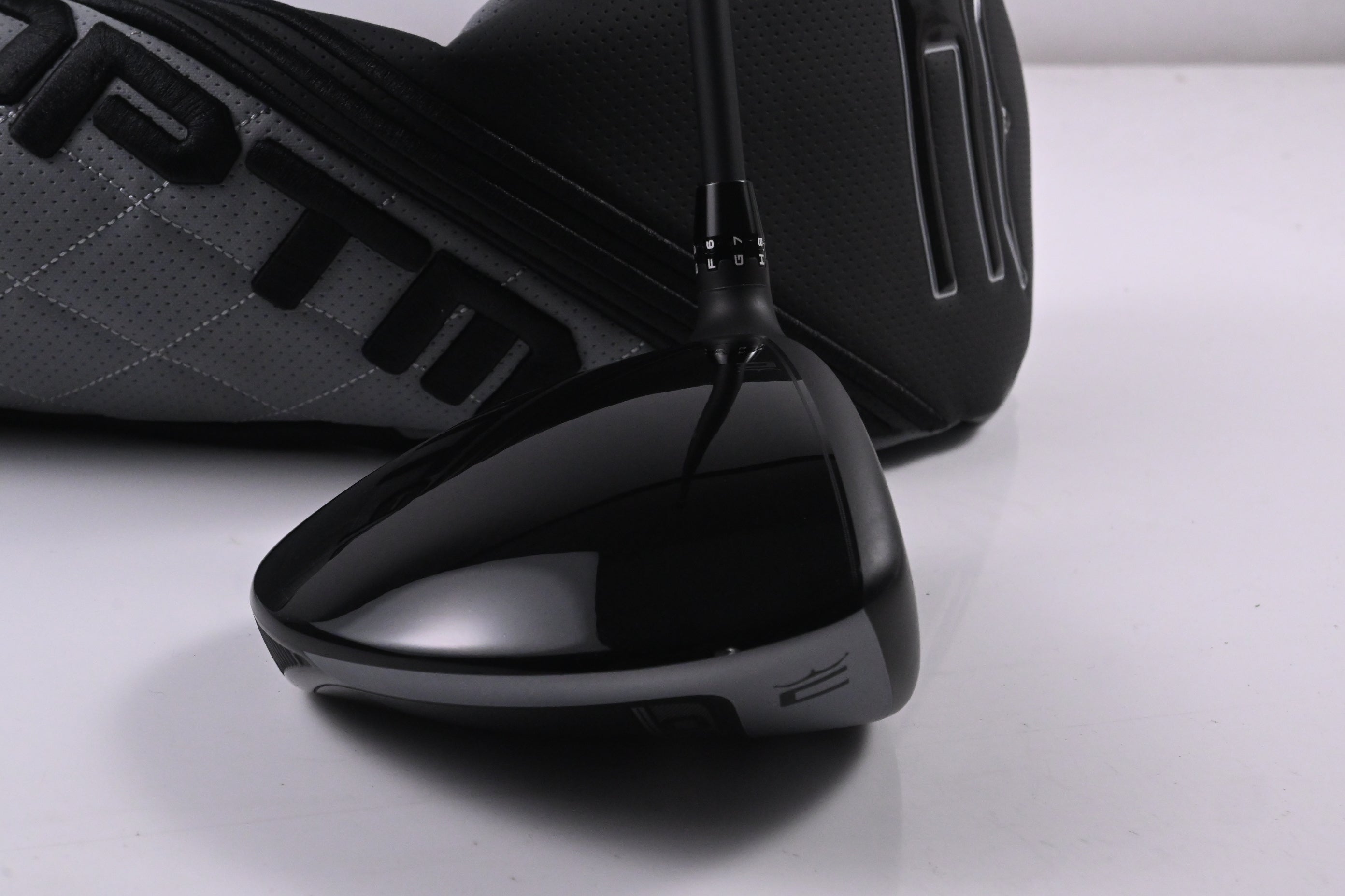 Cobra OPTM MAX-K Driver / 10.5 Degree / Stiff Flex Kai'Li Dark Waves Red 50
