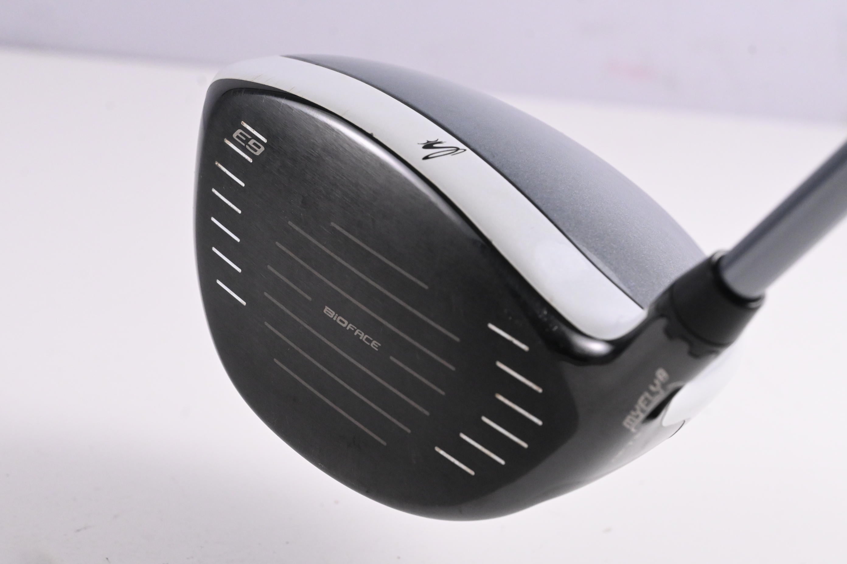Cobra Bio Cell+ Driver / 10.5 Degree / Stiff Flex Matrix Black Tie 65 Shaft