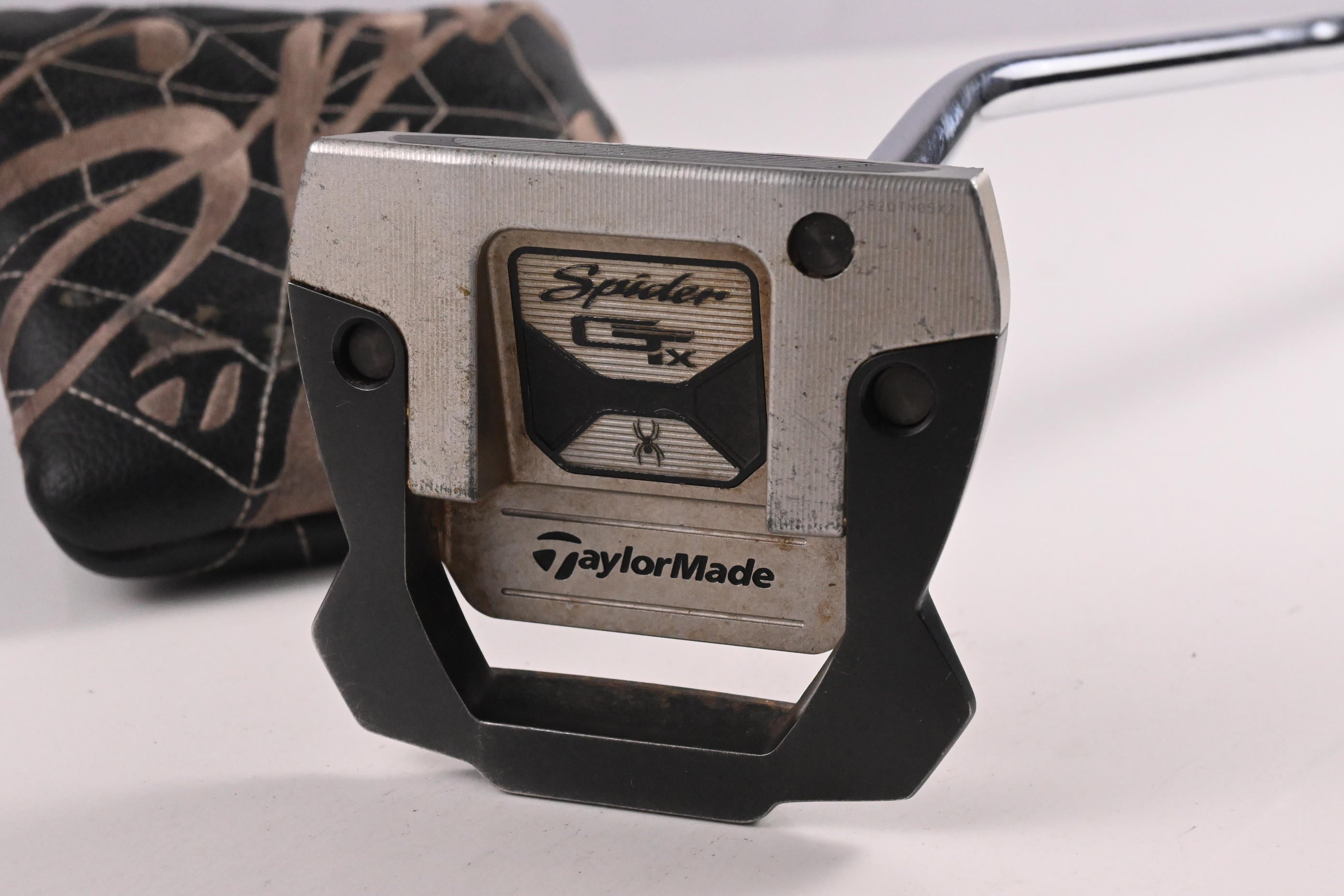 Taylormade Spider GTX Silver/White Single Bend Putter / 34 Inch