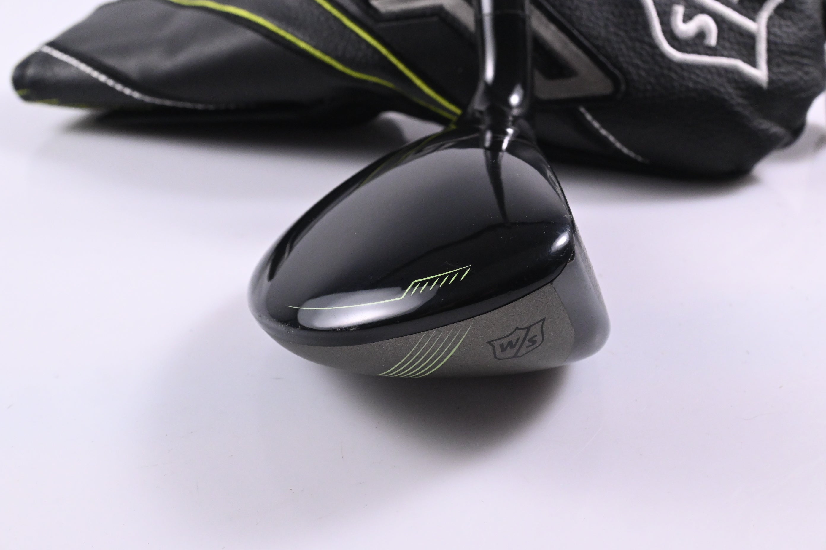 Wilson Launch Pad 2022 #3 Hybrid / 19.5 Degree / Regular Flex EvenFlow 65 Shaft