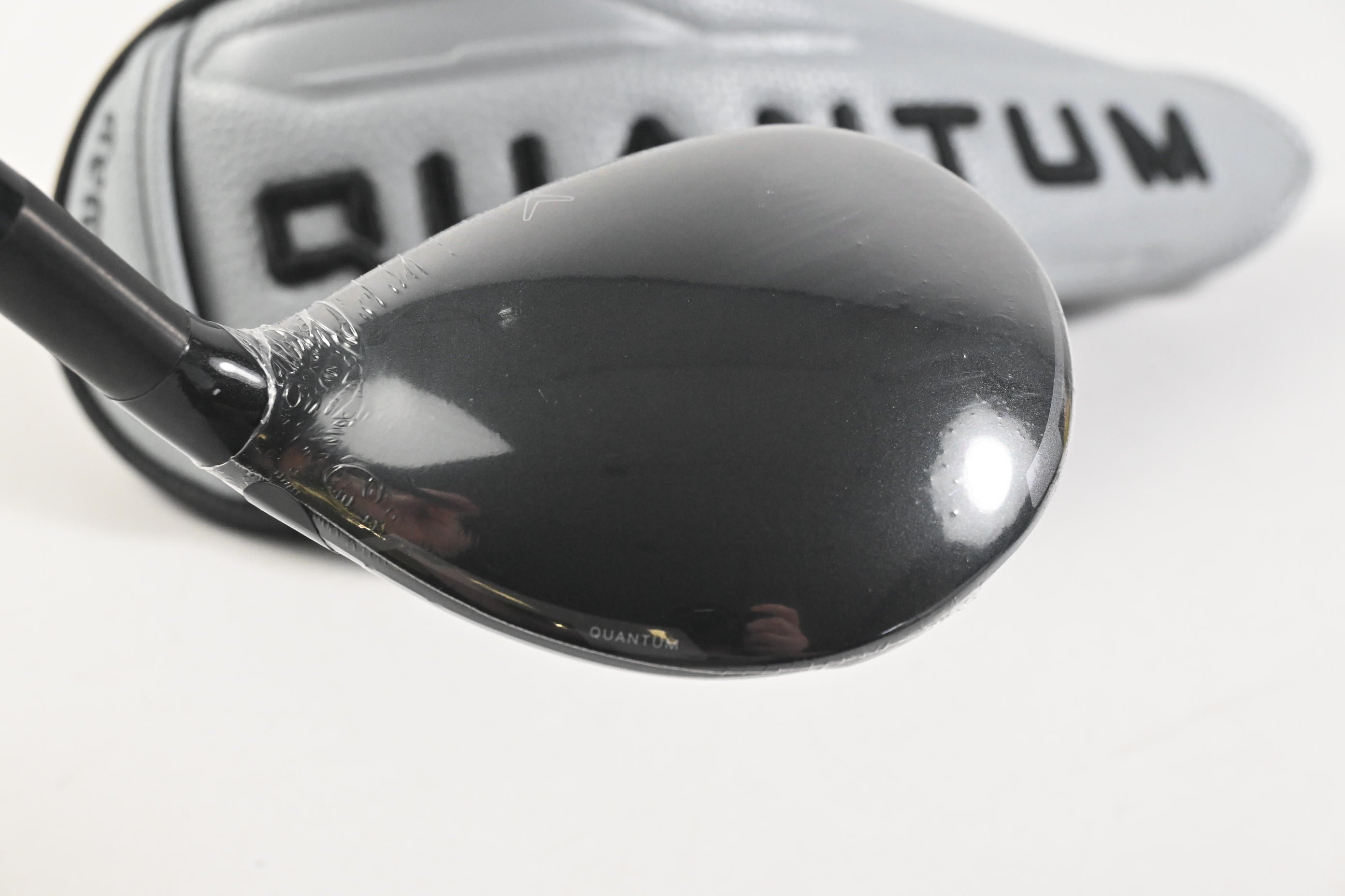 Callaway Quantum Max #9 Wood / 24 Degree / Regular Flex Denali Frost Silver 60