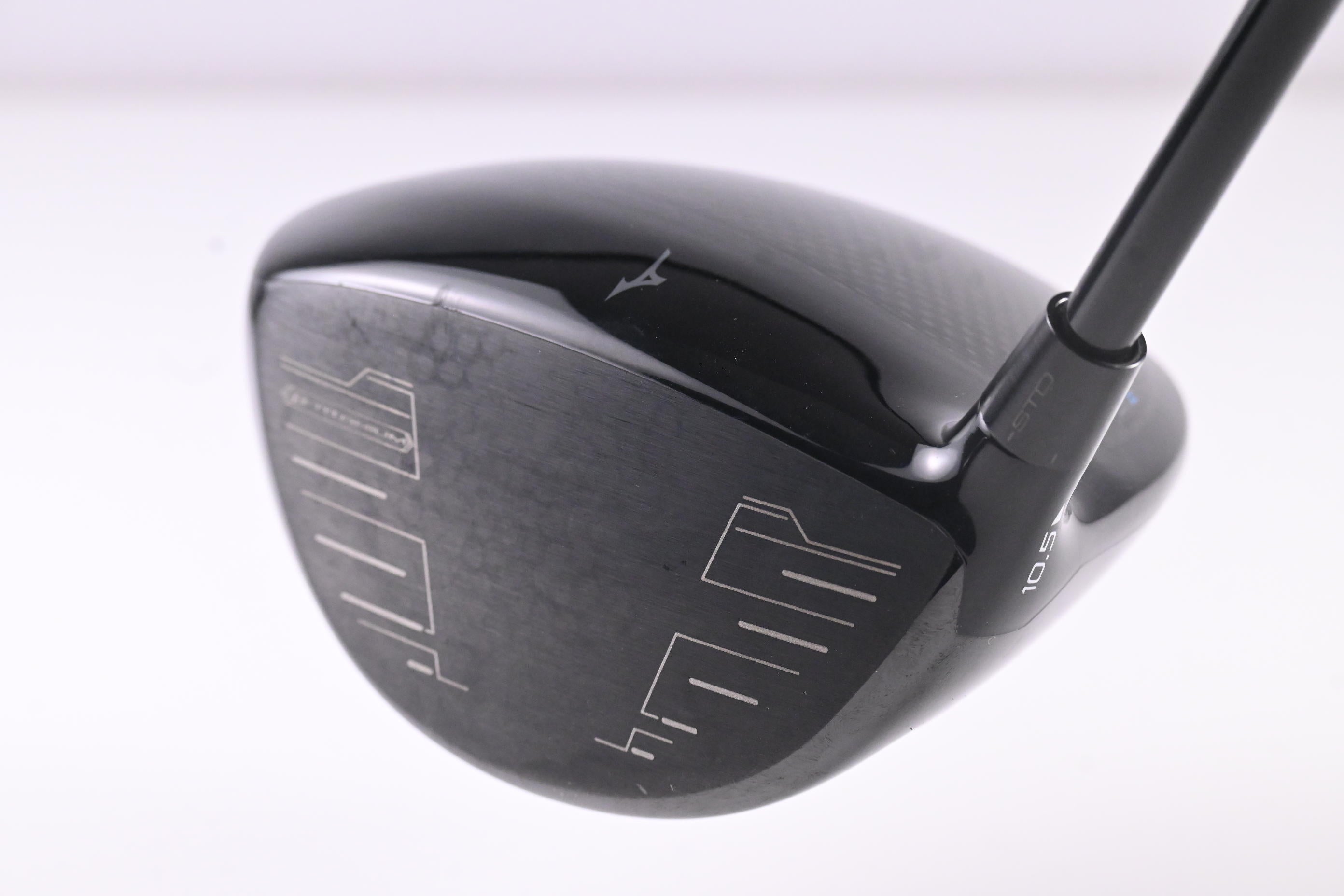 Mizuno ST-Z 230 Driver / 10.5 Degree / Regular Flex Kai'li Blue 50 Shaft