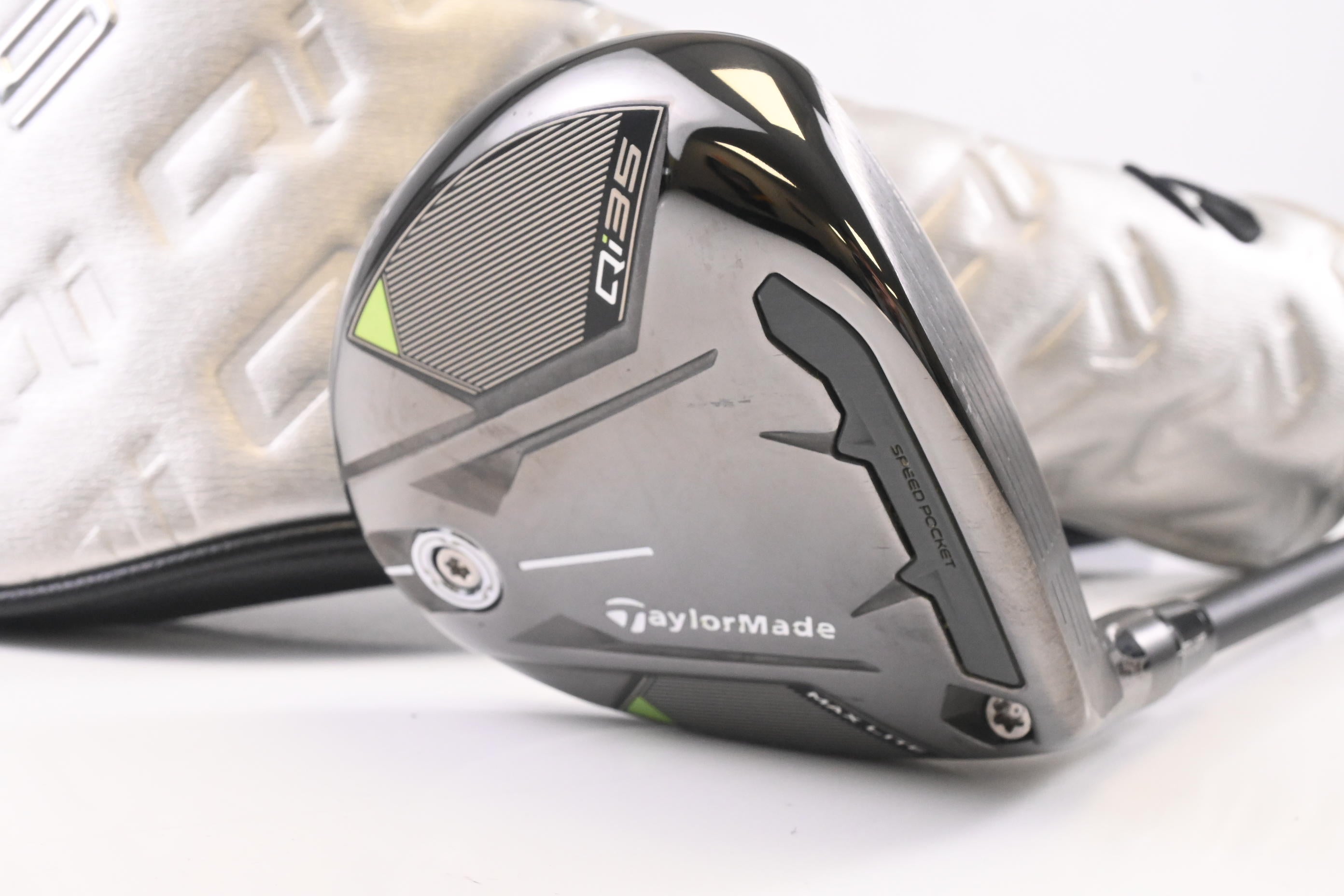 Taylormade Qi35 Max Lite #5 Wood / 18.5 Degree / Senior Flex Vanquish 4 Shaft
