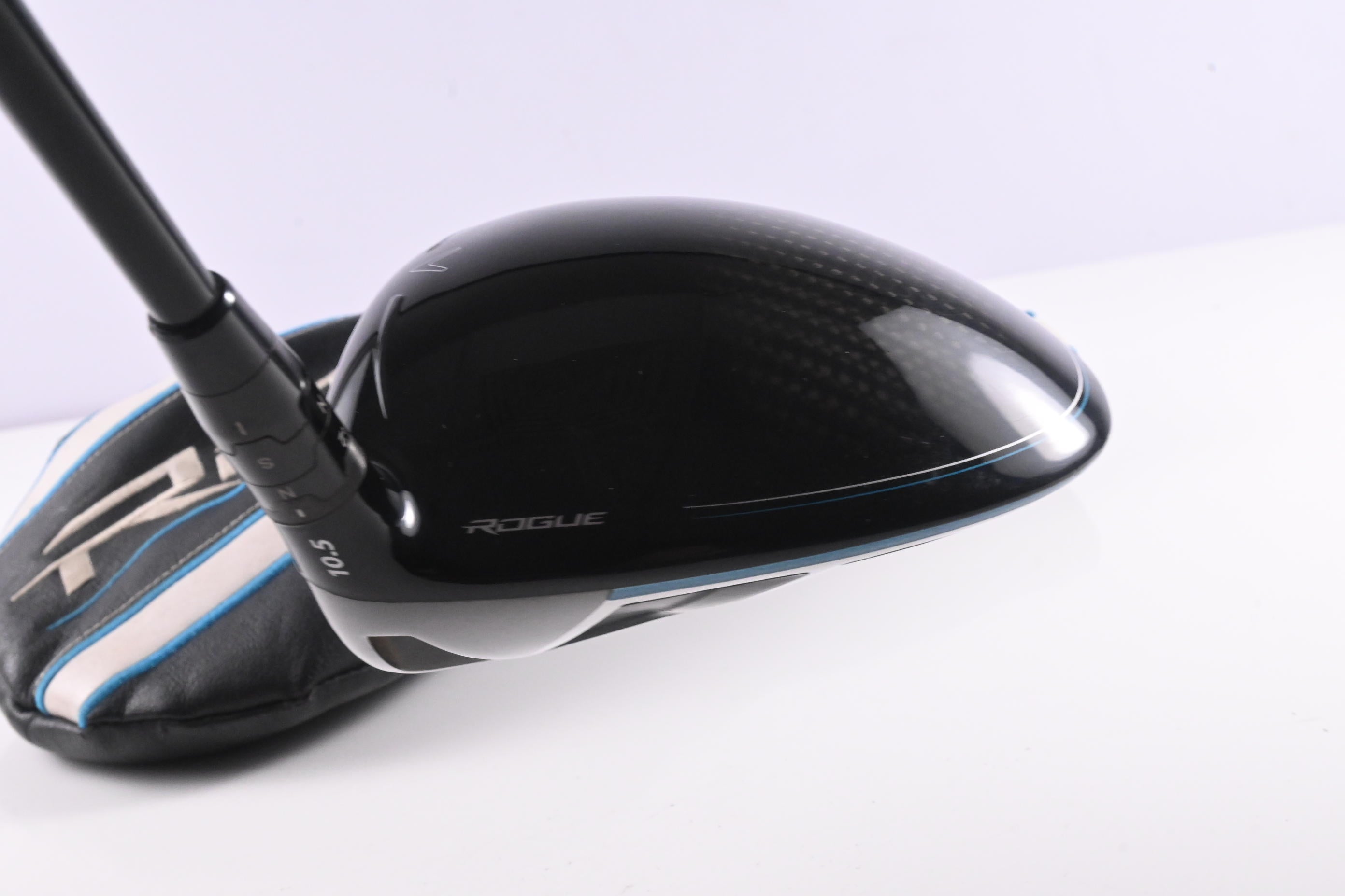 Callaway Rogue Driver / 10.5 Degree / Regular Flex Tensei AV Blue 65 Shaft