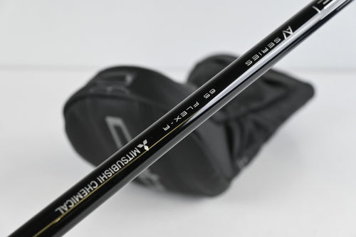 Cobra DS-Adapt LS Driver / 9 Degree / Regular Flex Tensei AV Blue 65 Shaft