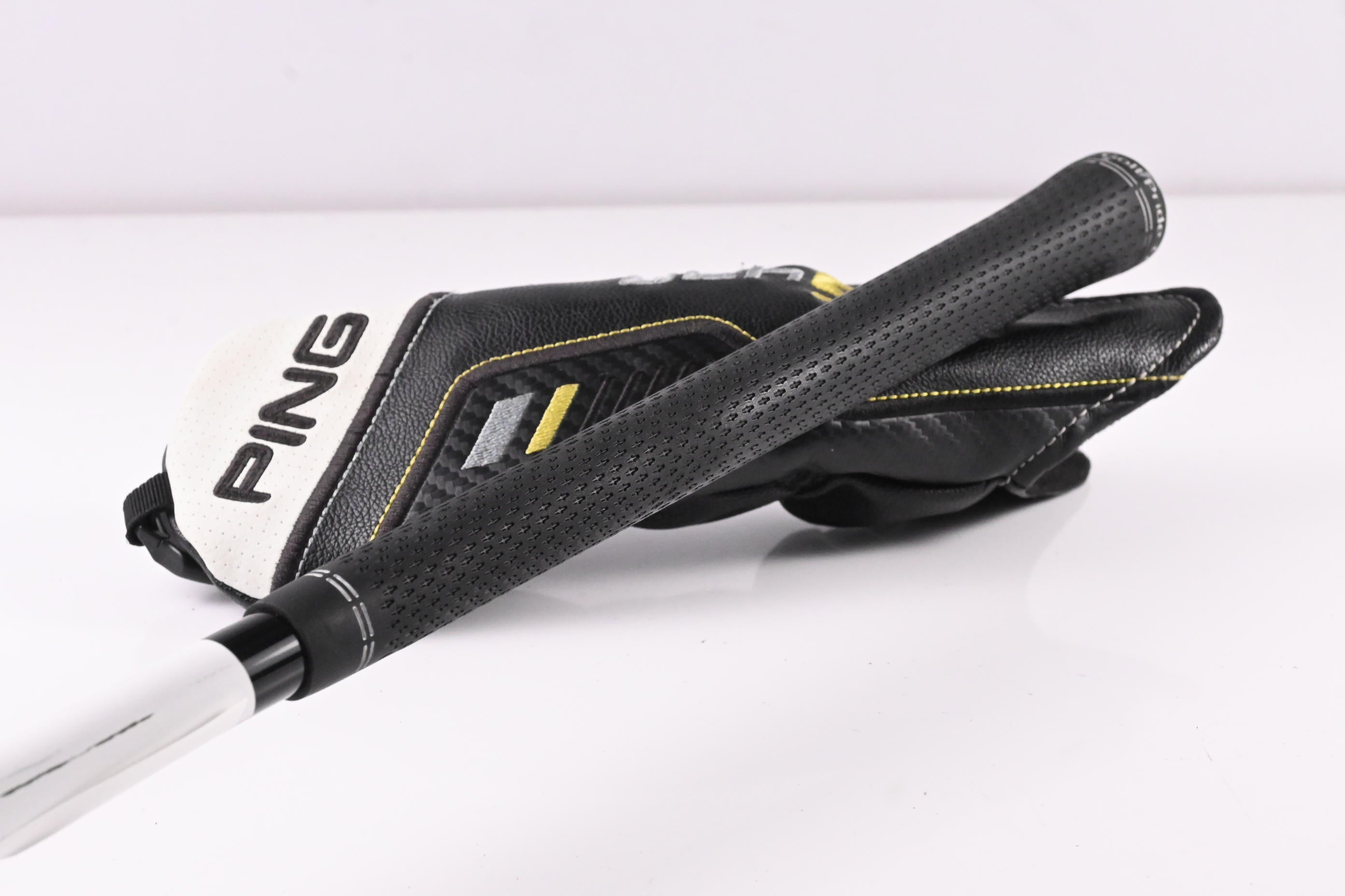 Ping G430 #3 Hybrid / 19 Degree / Regular Flex Ping Alta CB Black 70 Shaft