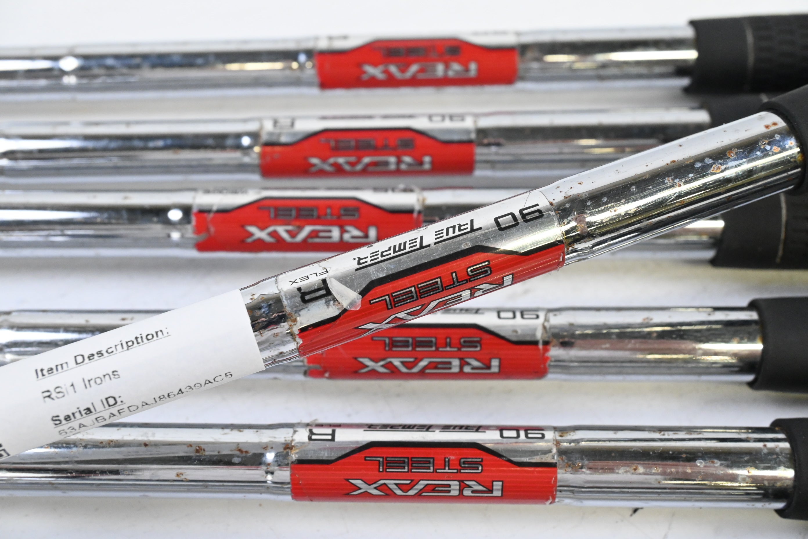 Taylormade RSi1 Irons / 5-PW+SW / Regular Flex REAX 90 Shafts