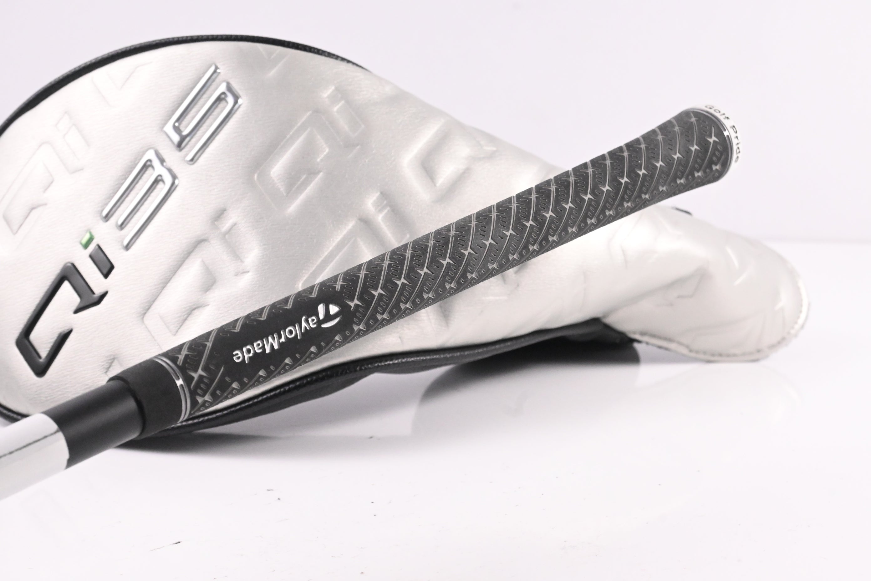 Taylormade Qi35 Max Lite Driver / 12 Degree / Senior Flex Vanquish 4 Shaft