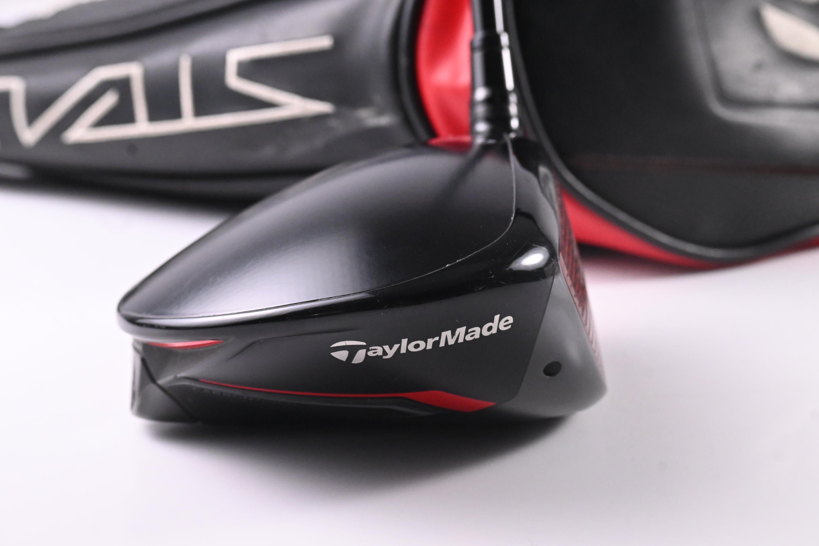 Taylormade Stealth Driver / 10.5 Degree / Stiff Flex Accra FX 3.0 270 Shaft