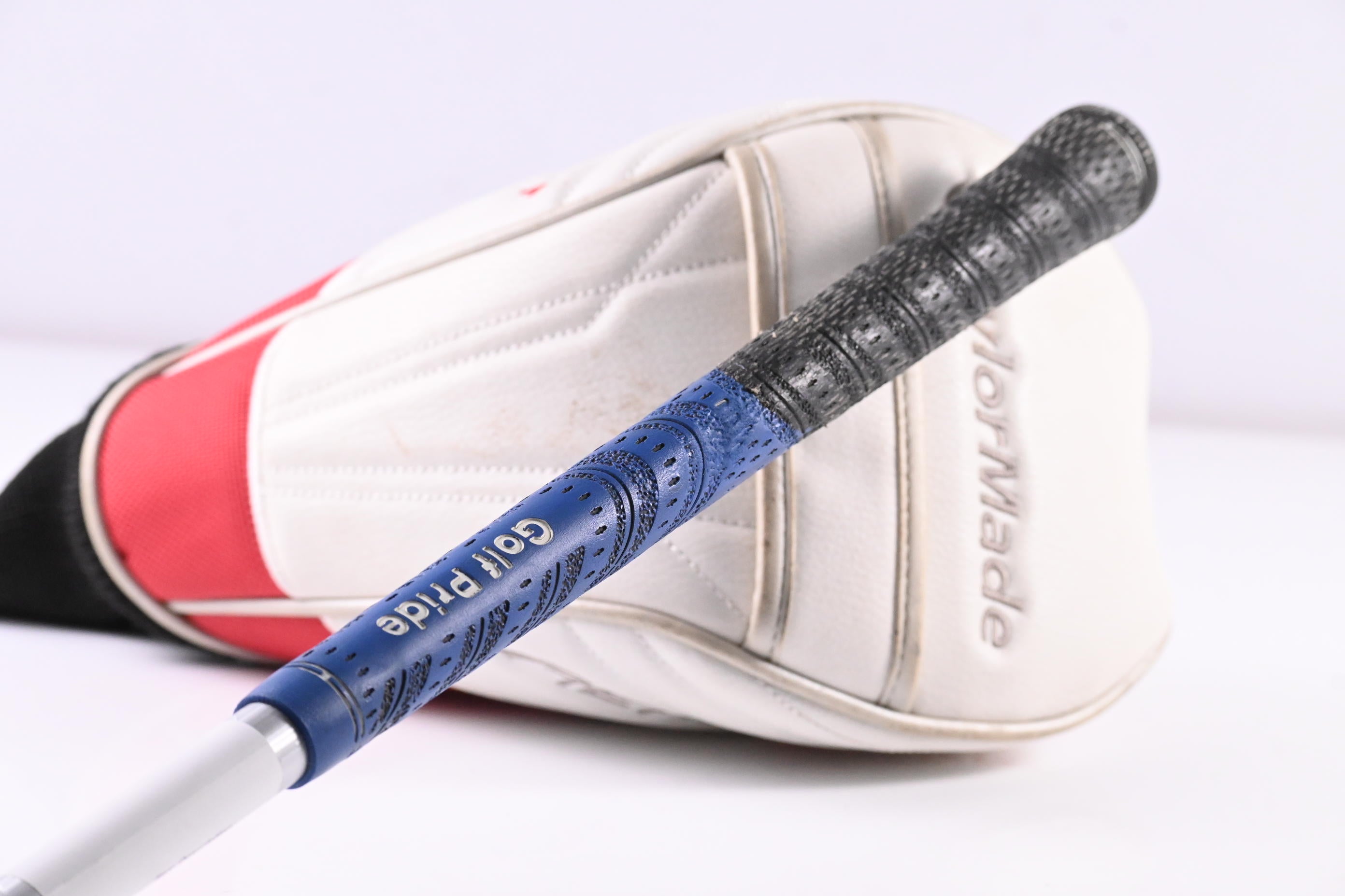 Taylormade Aeroburner Driver / 12 Degree / Regular Flex Matrix Speed Rul-Z 50