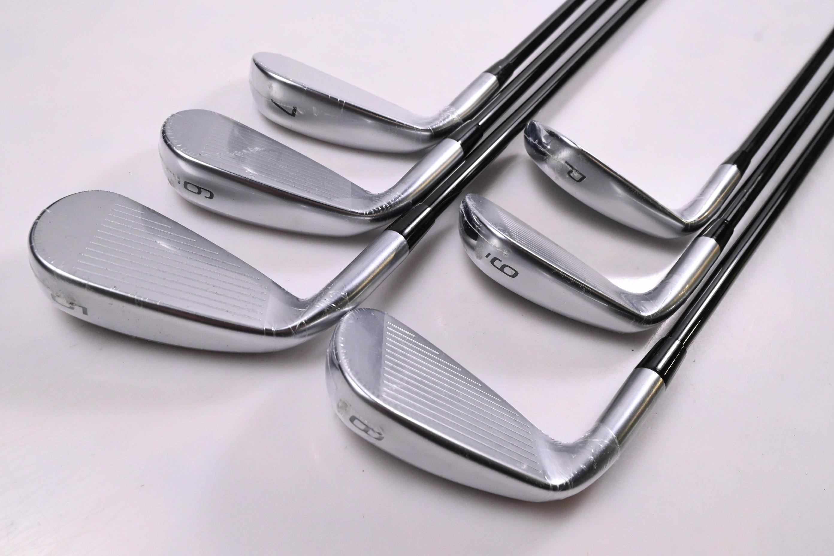 Mizuno JPX 925 Hot Metal Irons / 5-PW / Senior Flex MMT 55 Shafts