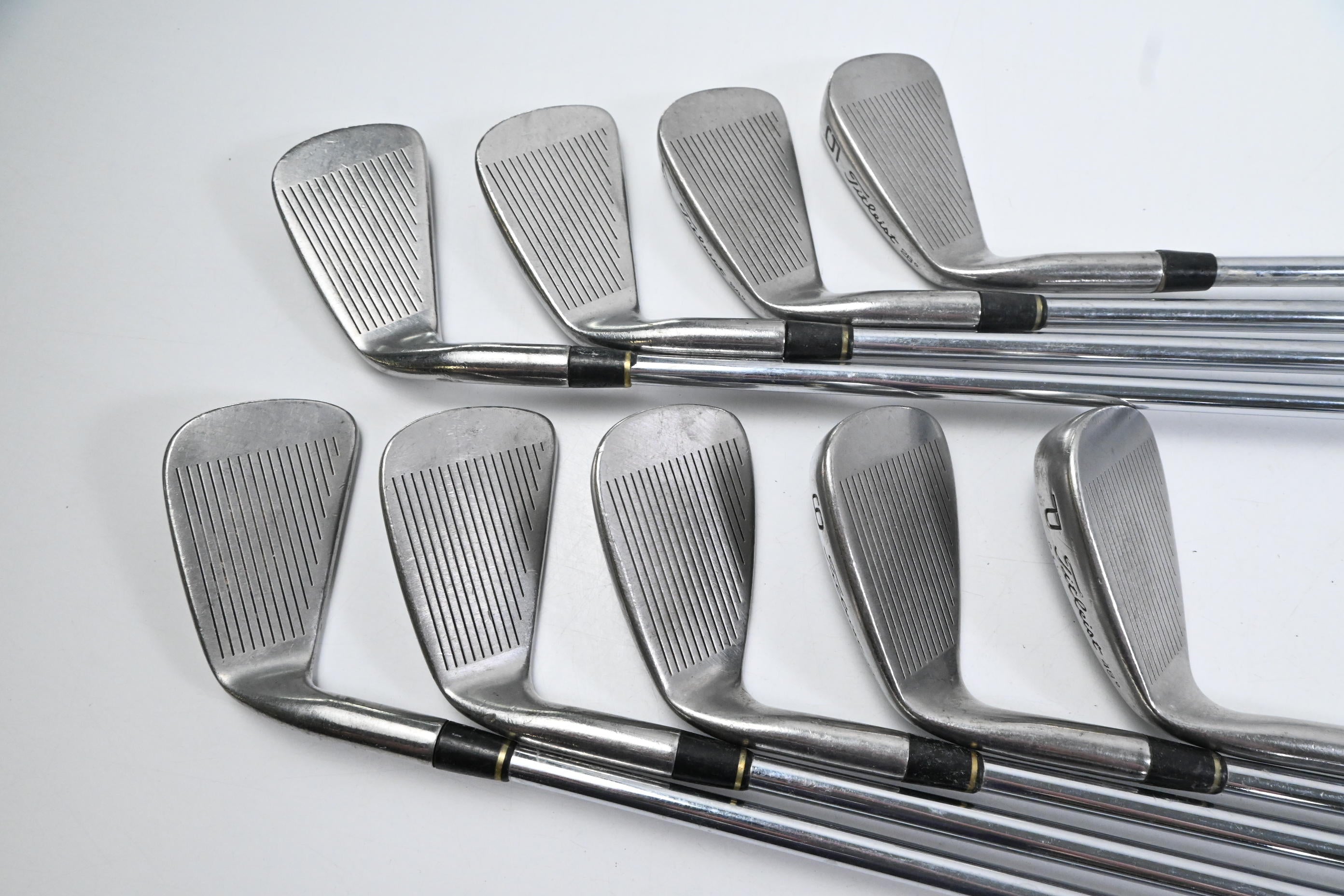 Titleist DCI Gold Irons / 2-PW / Stiff Flex Dynamic Gold S300 Shafts
