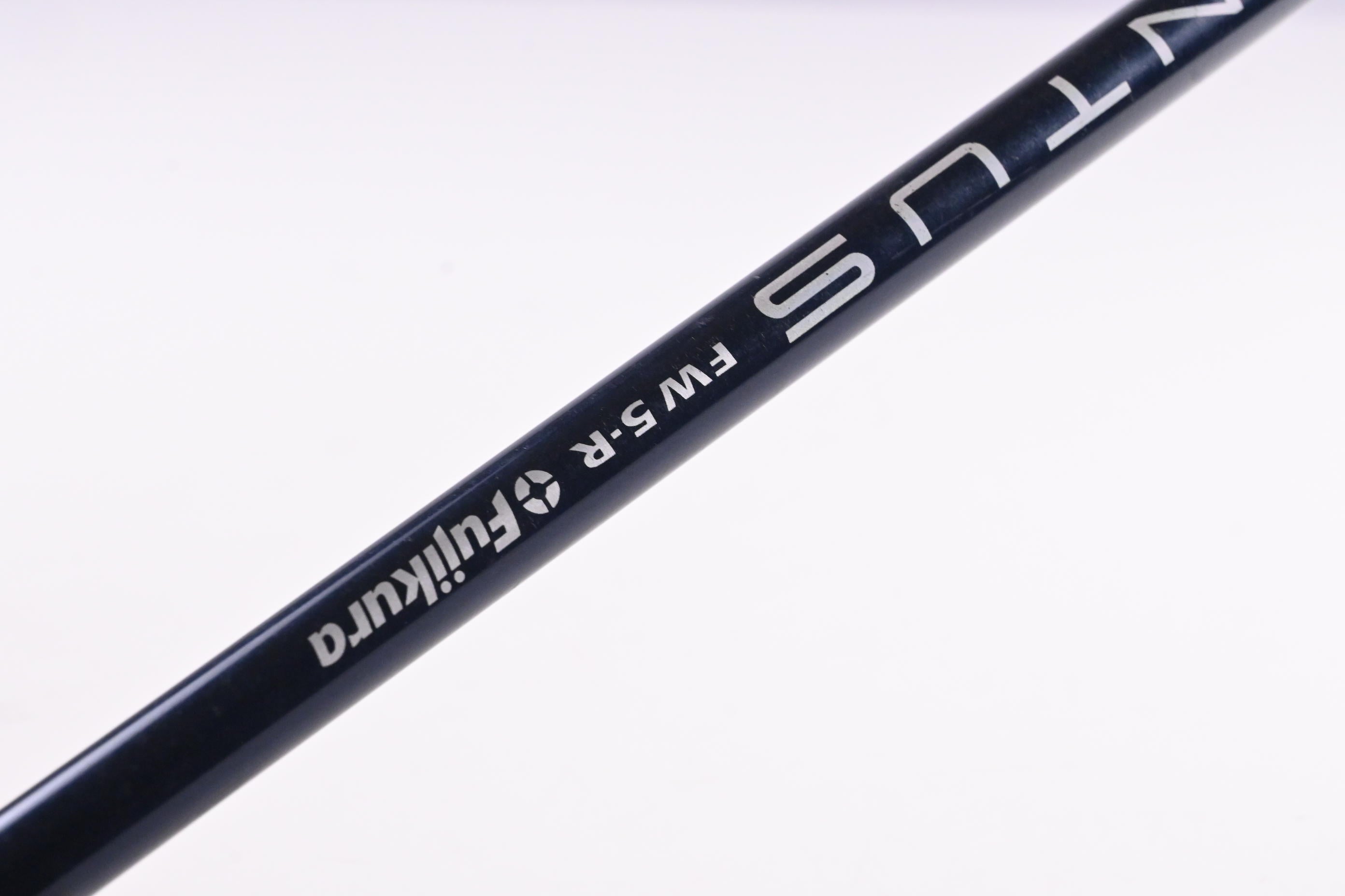 Taylormade SIM2 Max #5 Wood / 18 Degree / Regular Flex Fujikura Ventus Blue 5