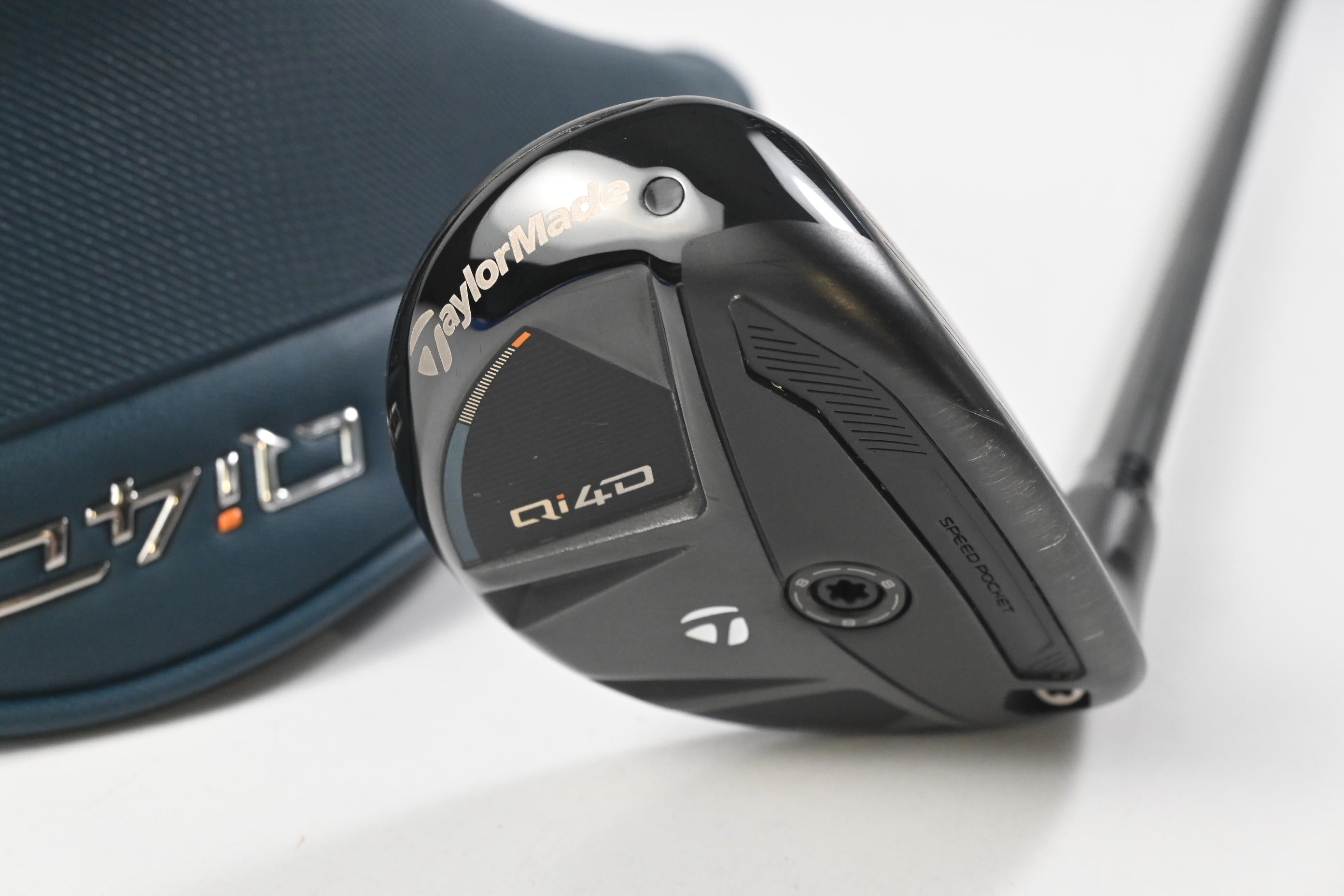 Taylormade Qi4D #4 Hybrid / 22 Degree / Stiff Flex UST Mamiya Proforce V2 65 HL