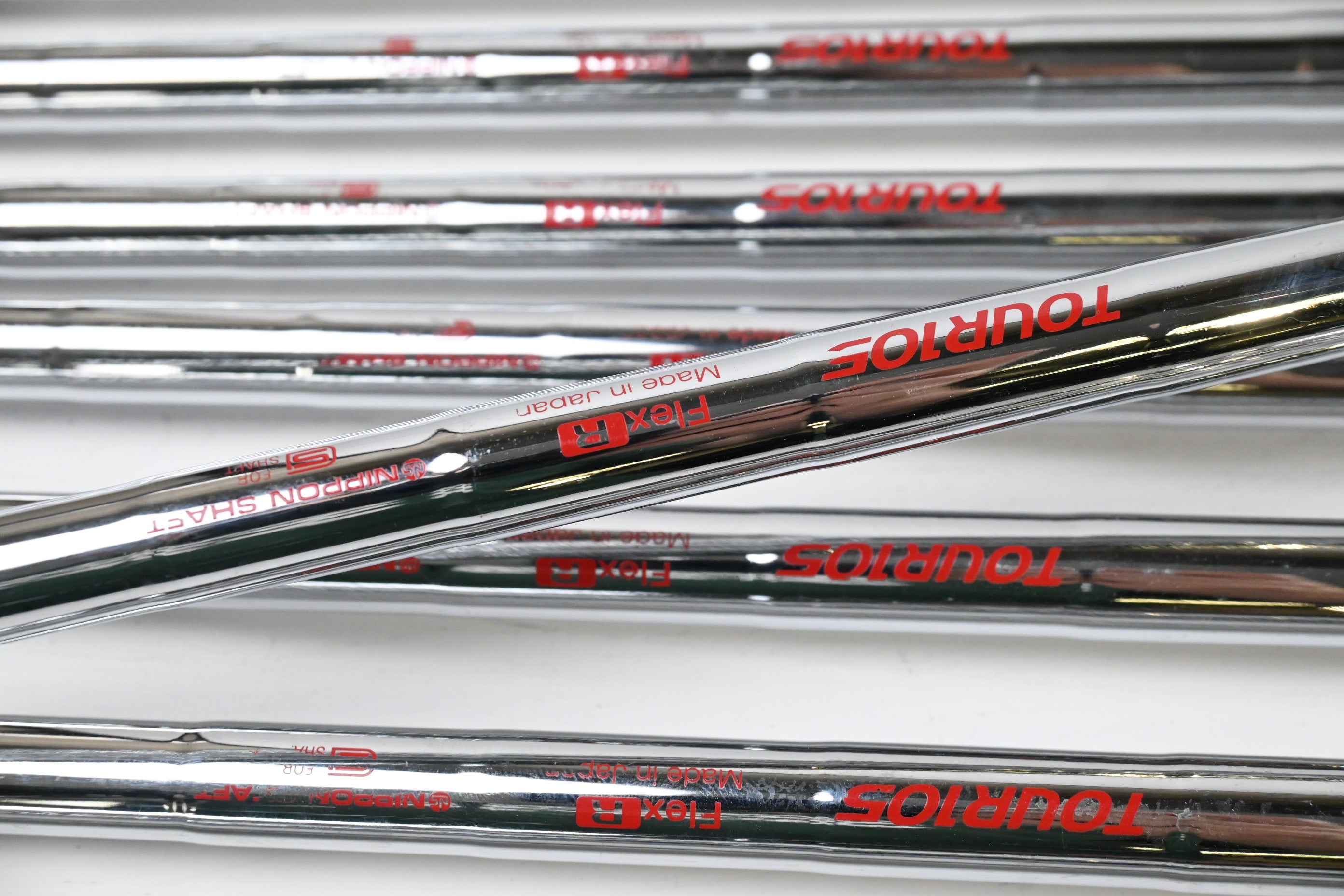 Taylormade P770 2023 Irons / 4-PW+GW / Regular Flex N.S.Pro Modus3 Tour 105
