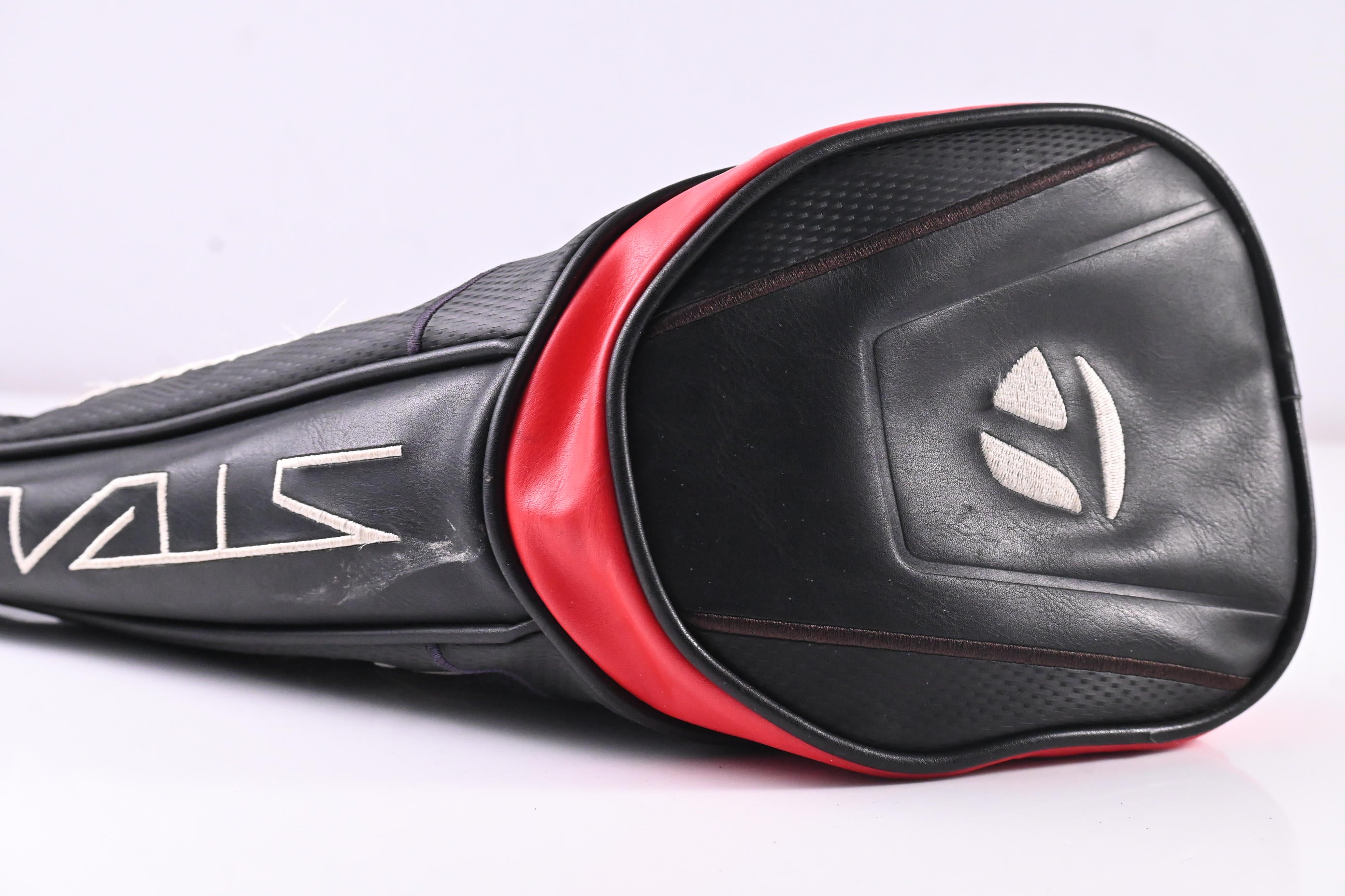 Taylormade Stealth Driver / 10.5 Degree / Stiff Flex Accra FX 3.0 270 Shaft