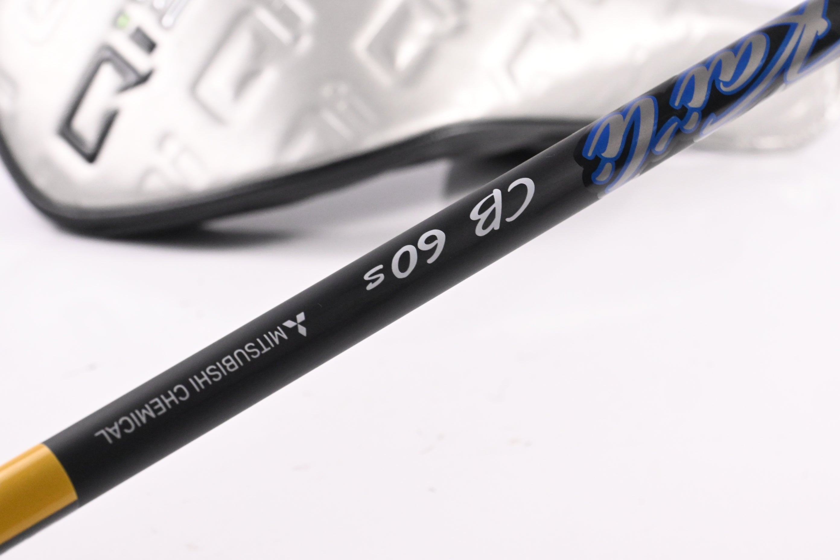 Taylormade Qi35 LS Driver / 9 Degree / Stiff Flex Kai'li CB Dark Waves Blue 60