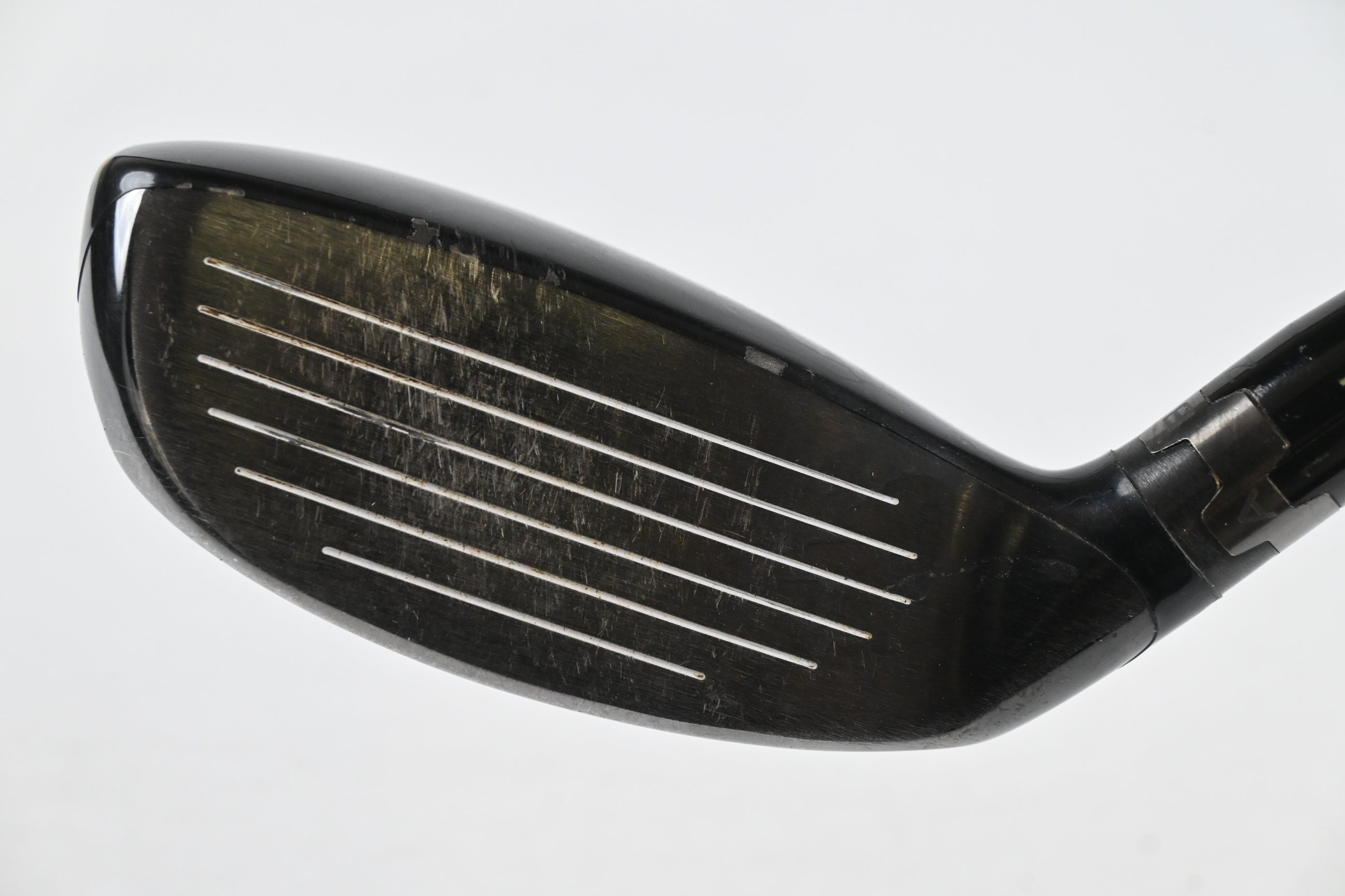 Titleist 915H #2 Hybrid / 17.5 Degree / Stiff Flex Aldila RIP Phenom 80 Shaft