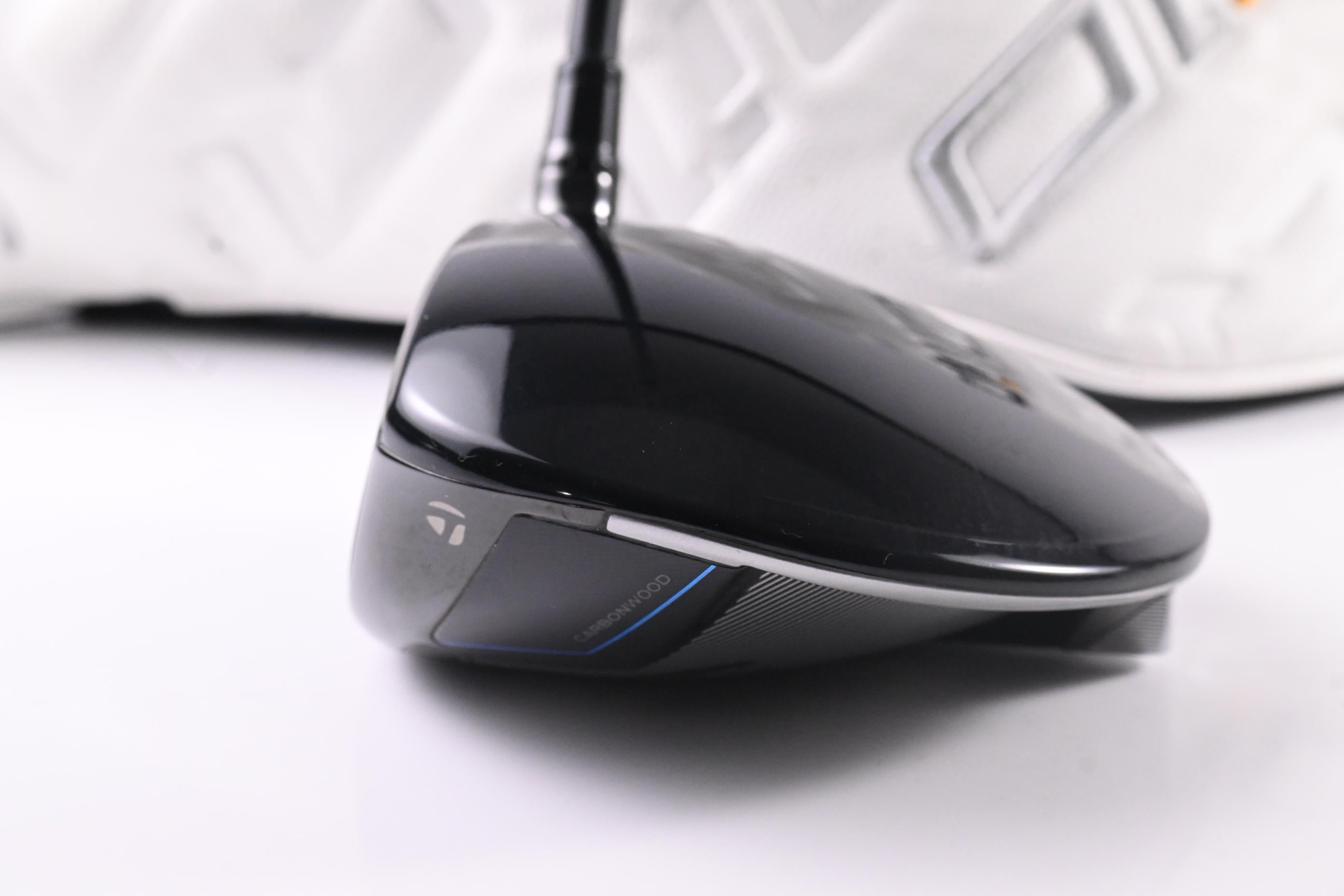 Left Hand Taylormade Qi10 Max Driver / 10.5 Degree / Regular Flex Tensei AV 65
